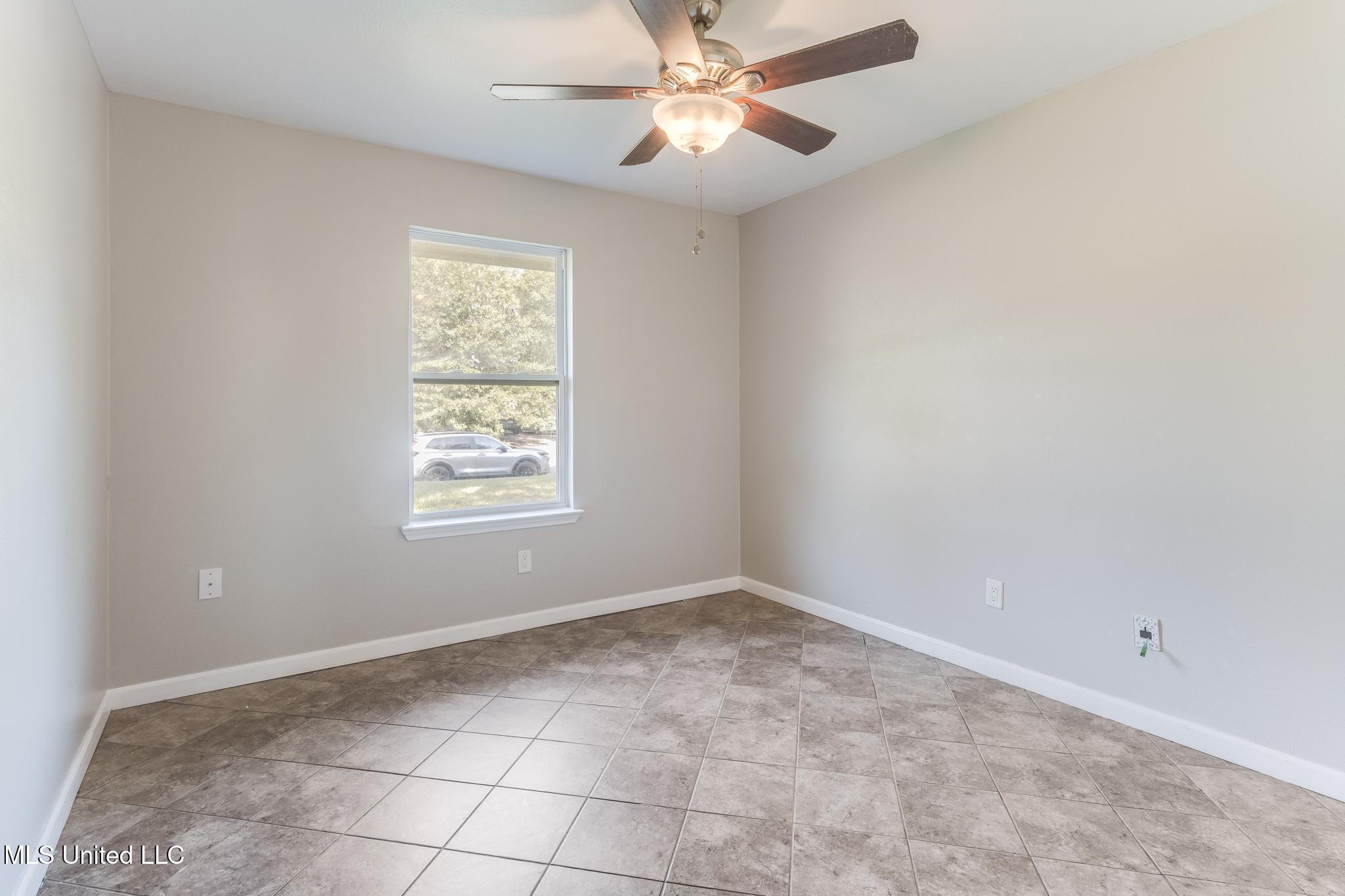 15030 Government Street Property Photo 18