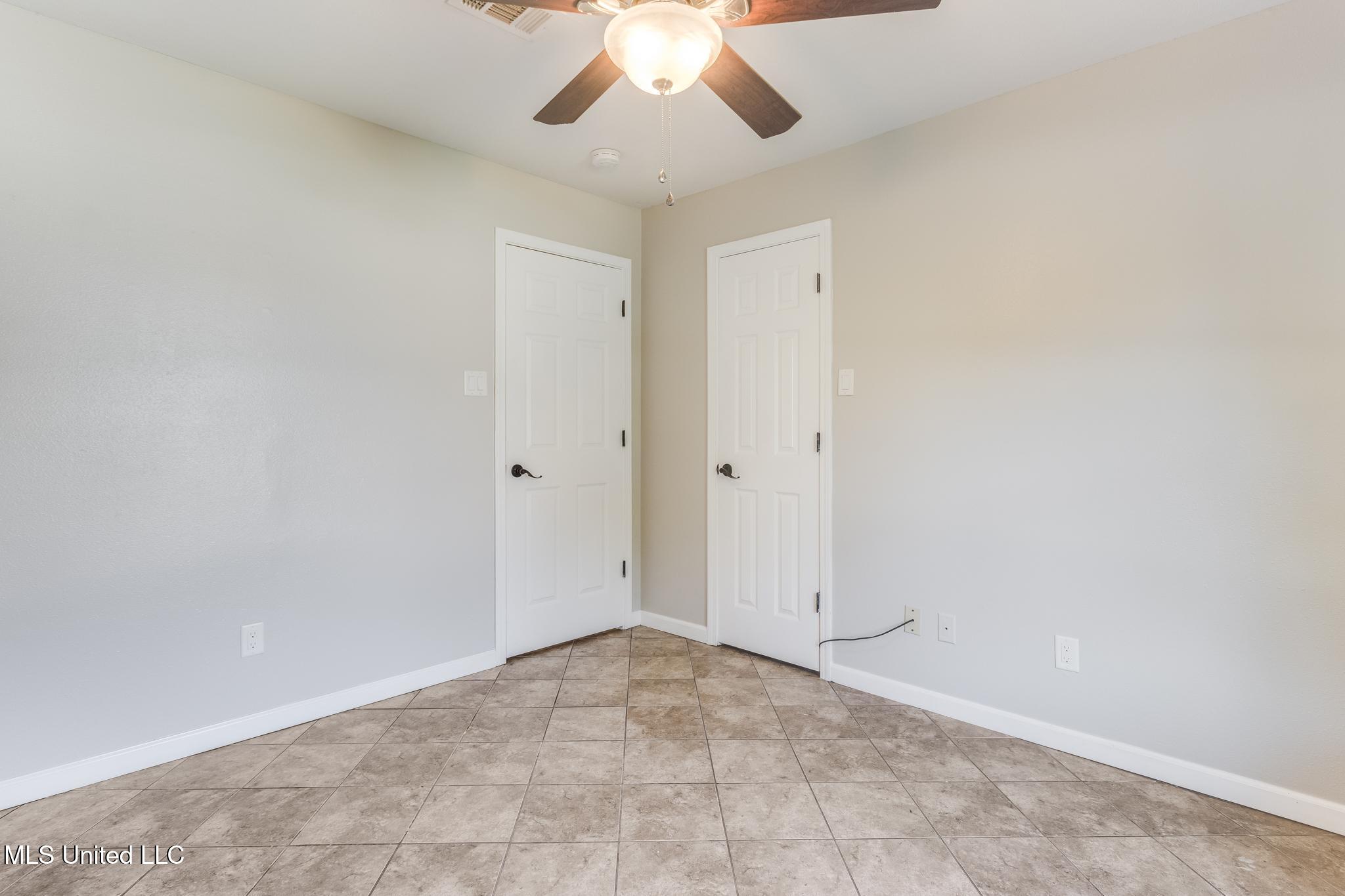 15030 Government Street Property Photo 21