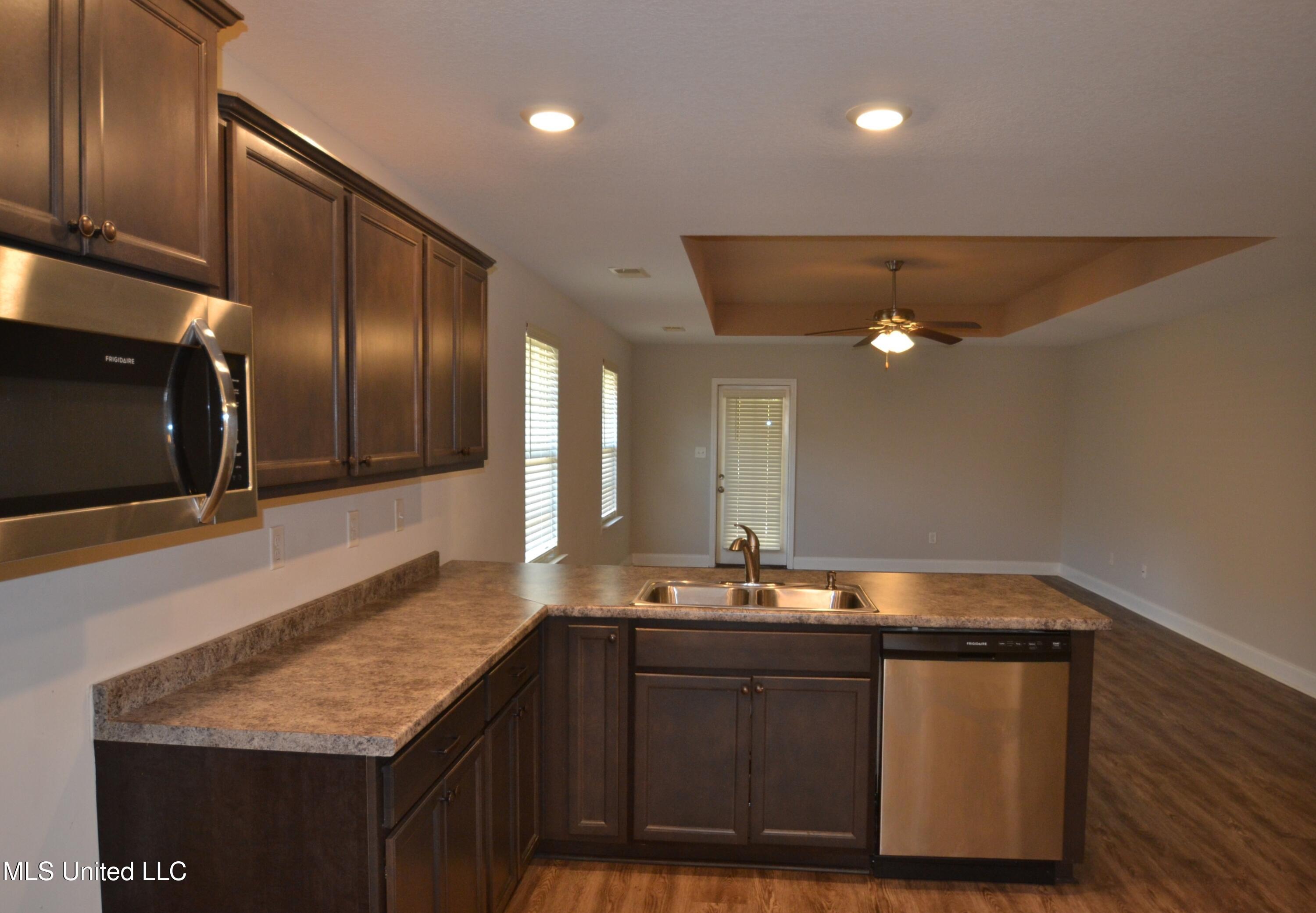 7843 Ferndale Drive Property Photo 8