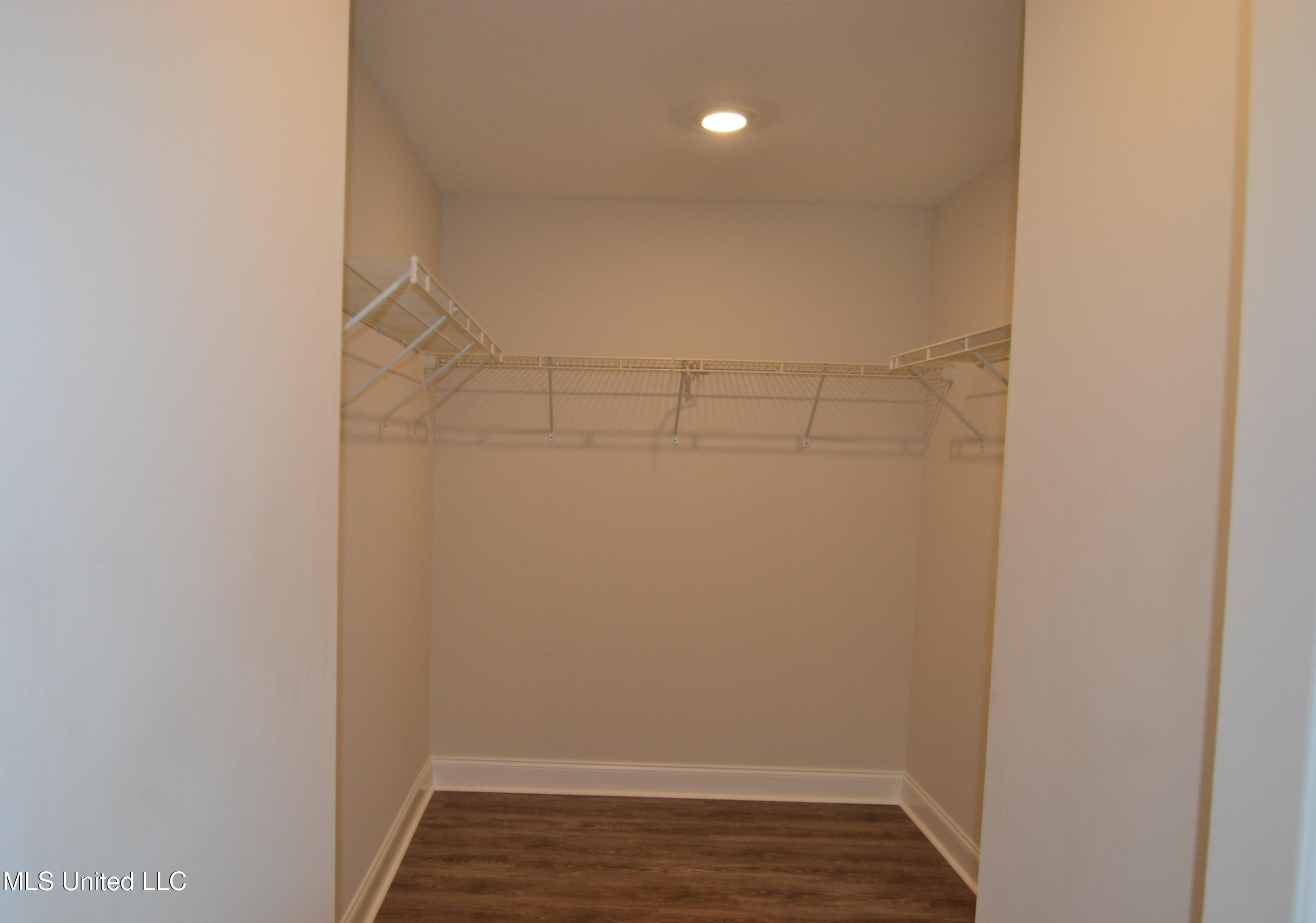 7843 Ferndale Drive Property Photo 14