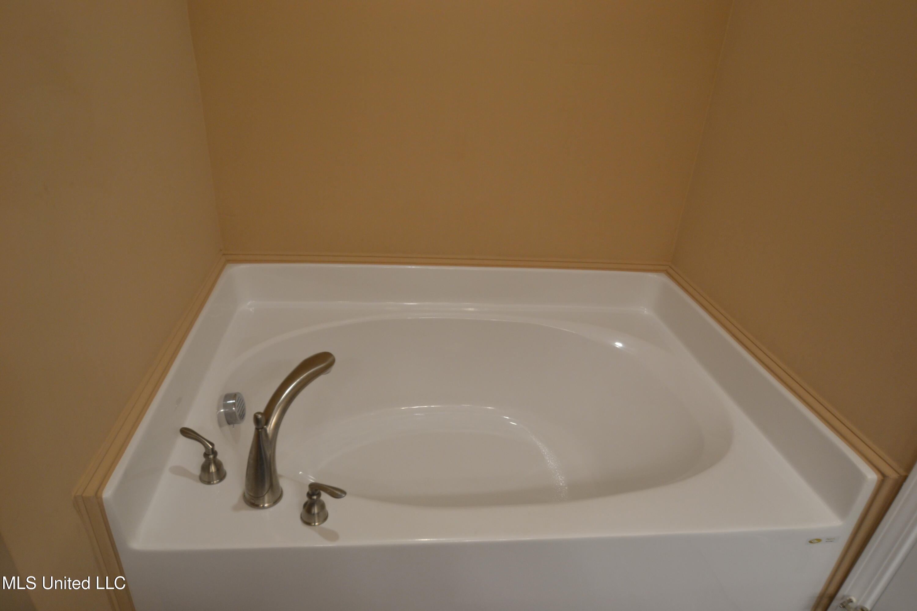 7843 Ferndale Drive Property Photo 16