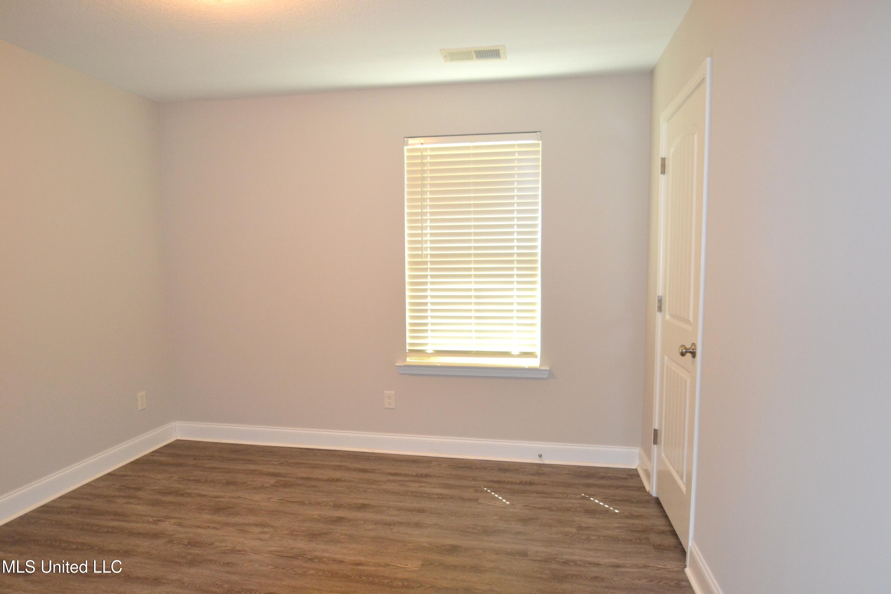 7843 Ferndale Drive Property Photo 19