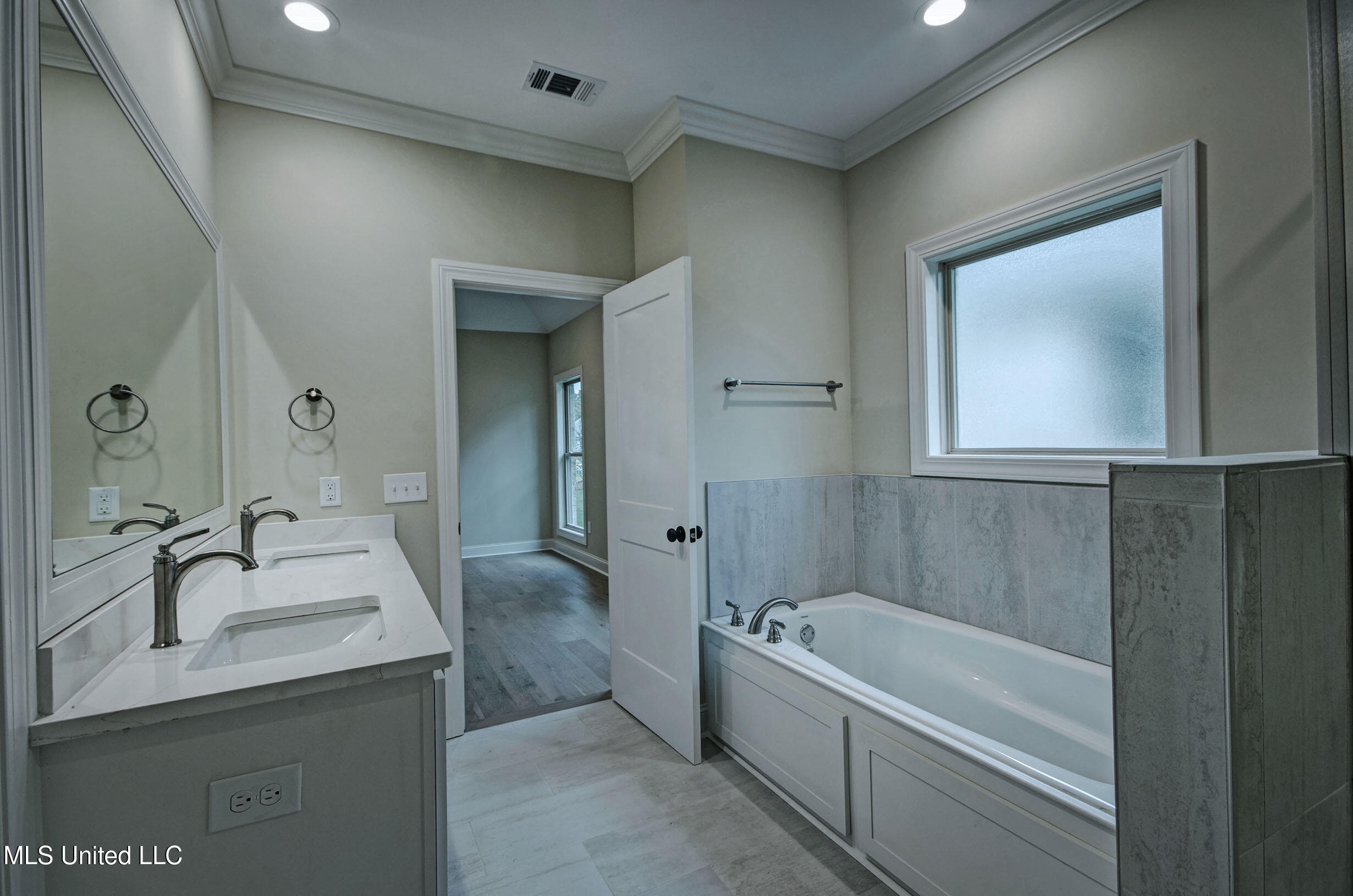 343 Willow Way Property Photo 23