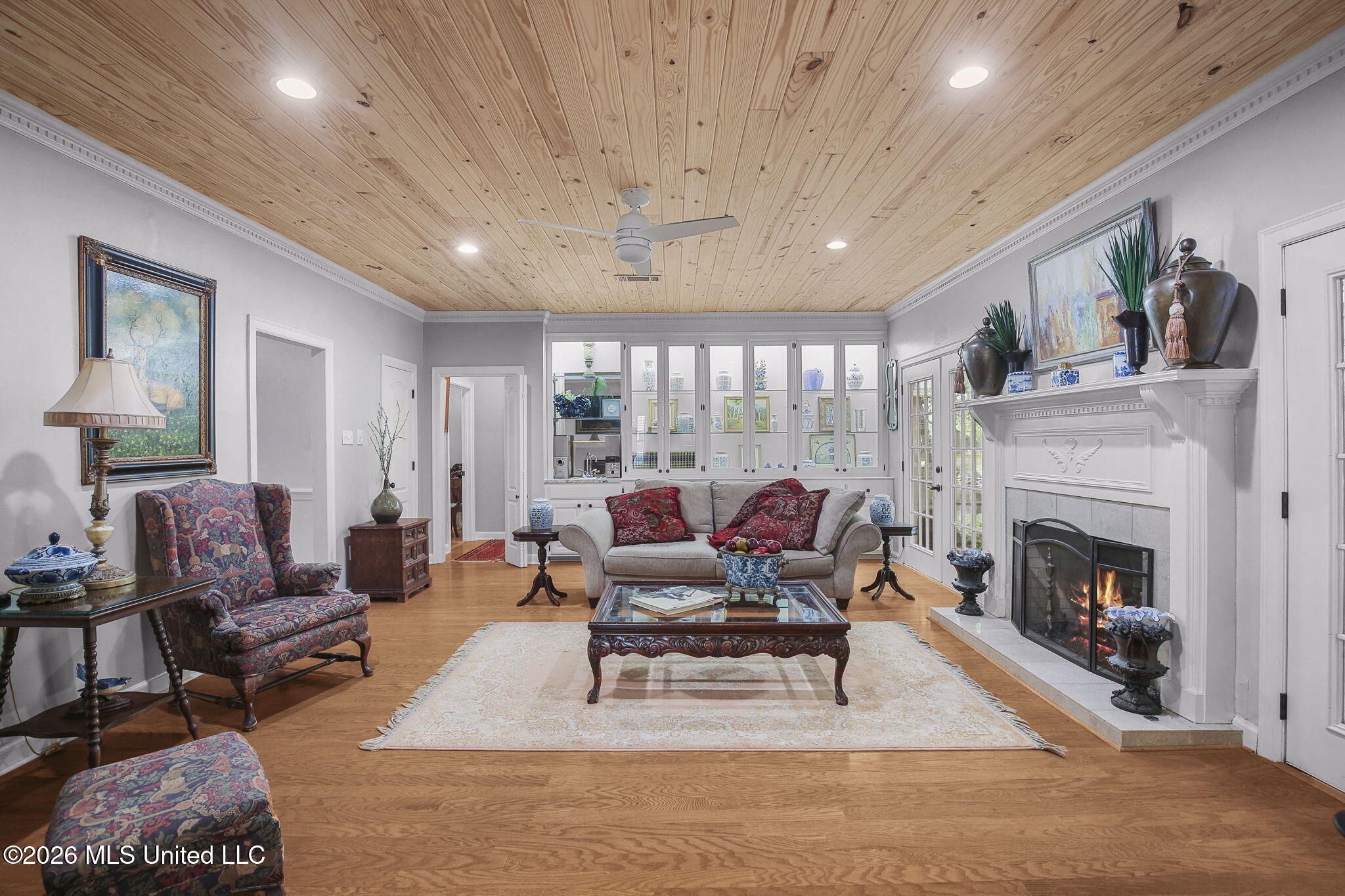 41 Long Cove Court Property Photo 7