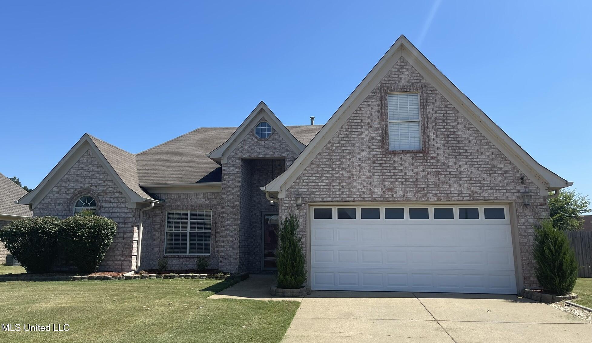 7888 Tucker Drive Property Photo 1