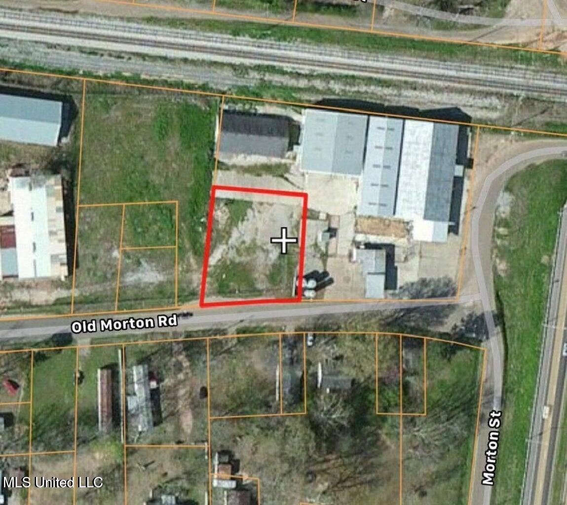 502 Old Morton Road Property Photo 6