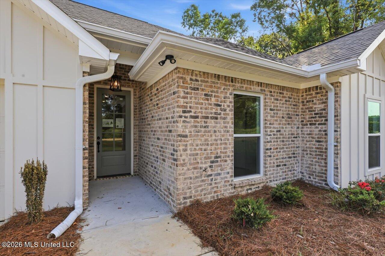 192 Lake Harbor Road Property Photo 5