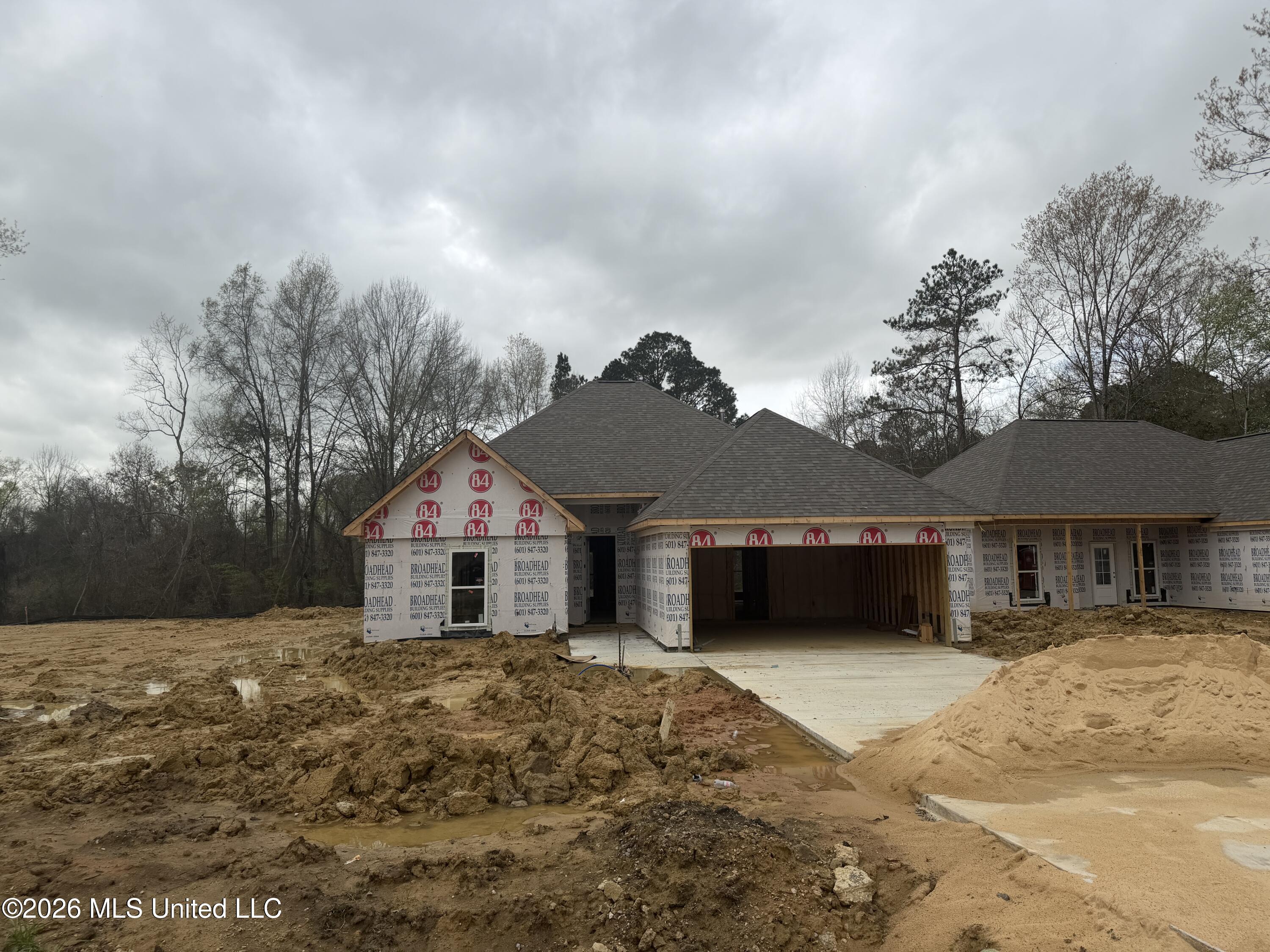 197 Lake Harbor Road Property Photo 2
