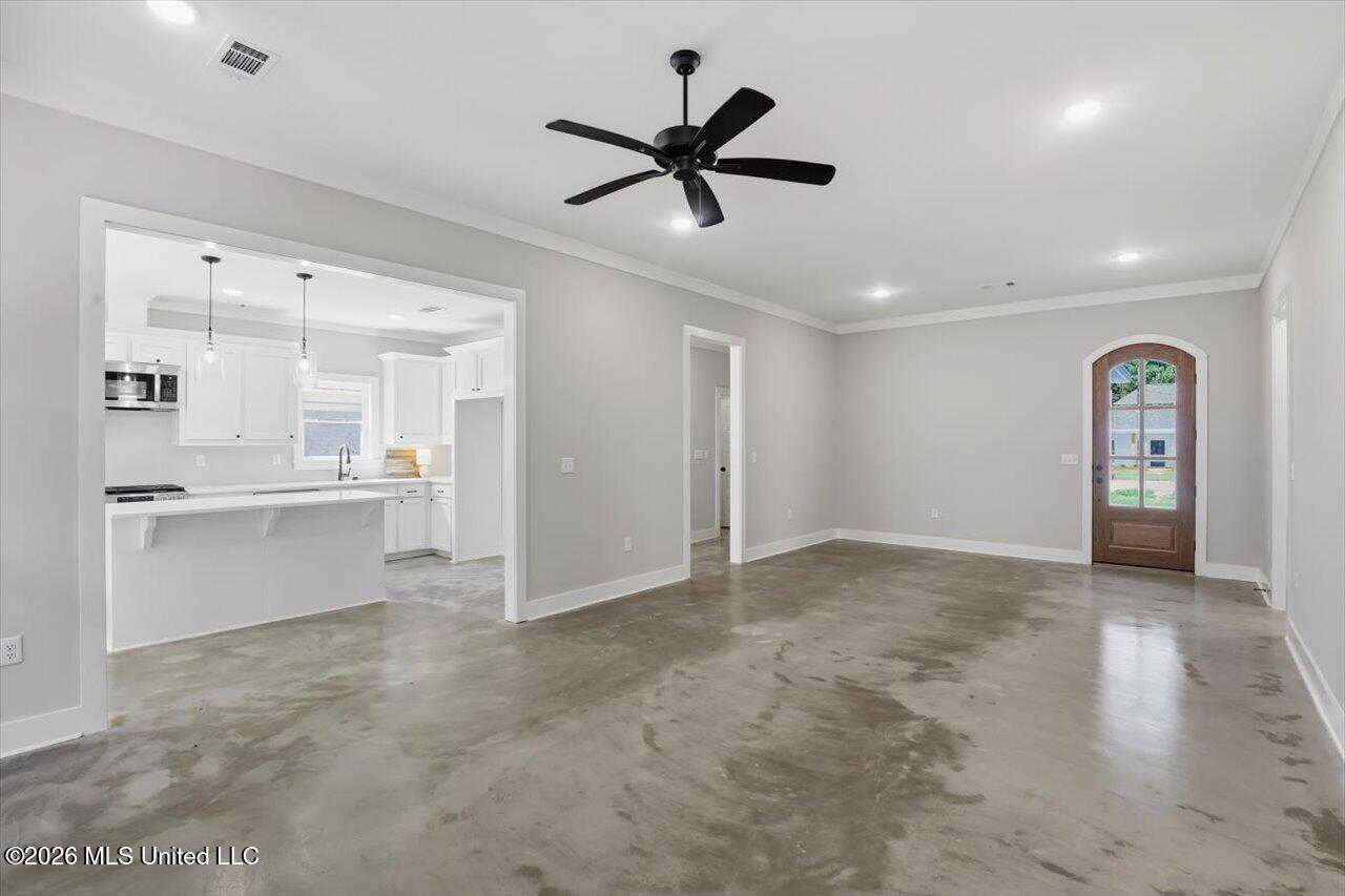 198 Lake Harbor Road Property Photo 11