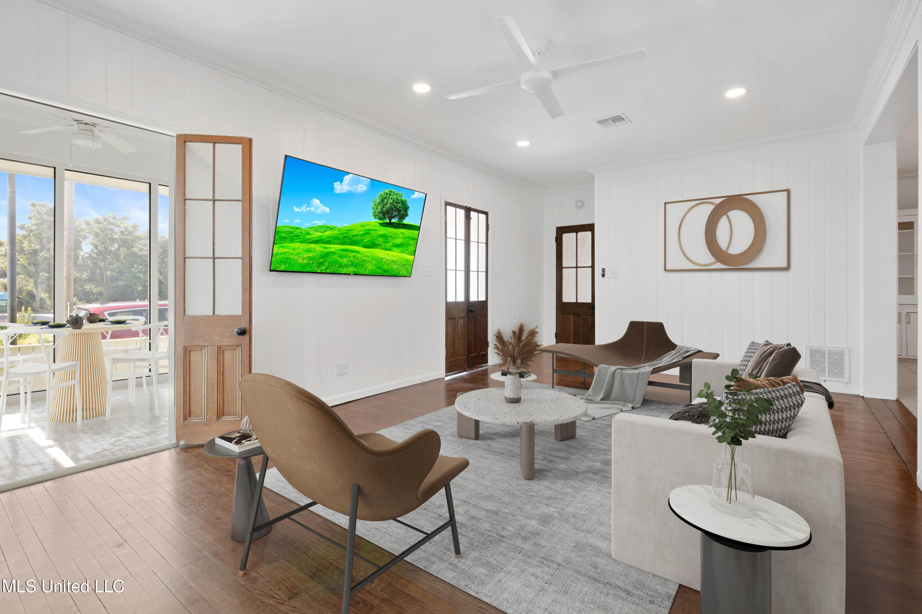 109 Court Street Property Photo 9