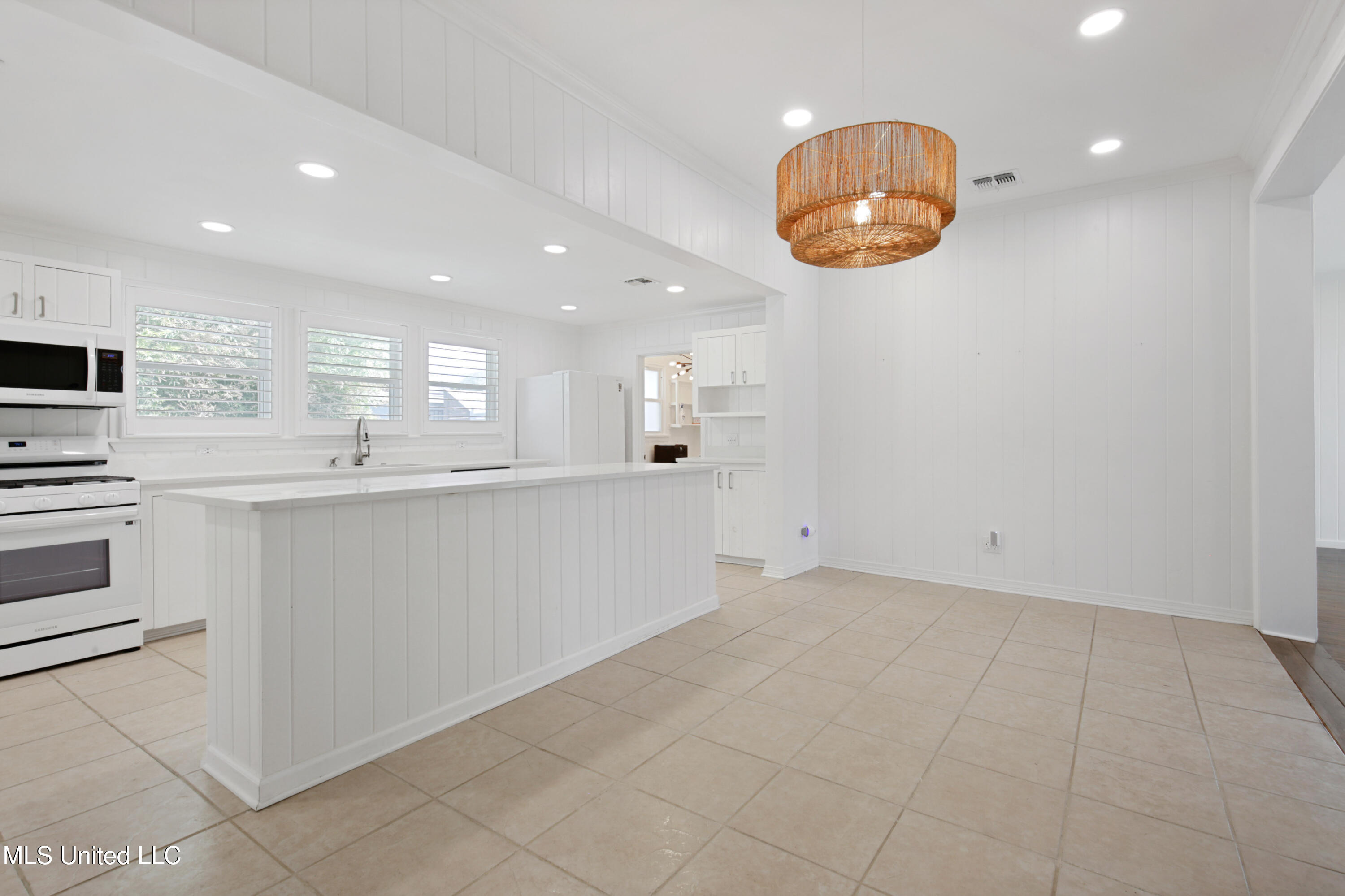 109 Court Street Property Photo 17