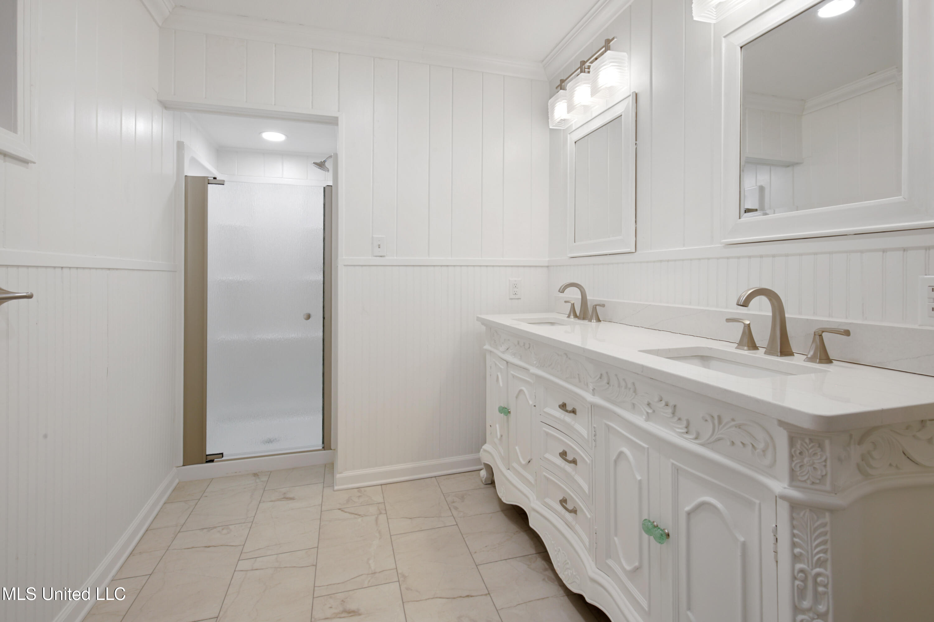 109 Court Street Property Photo 23