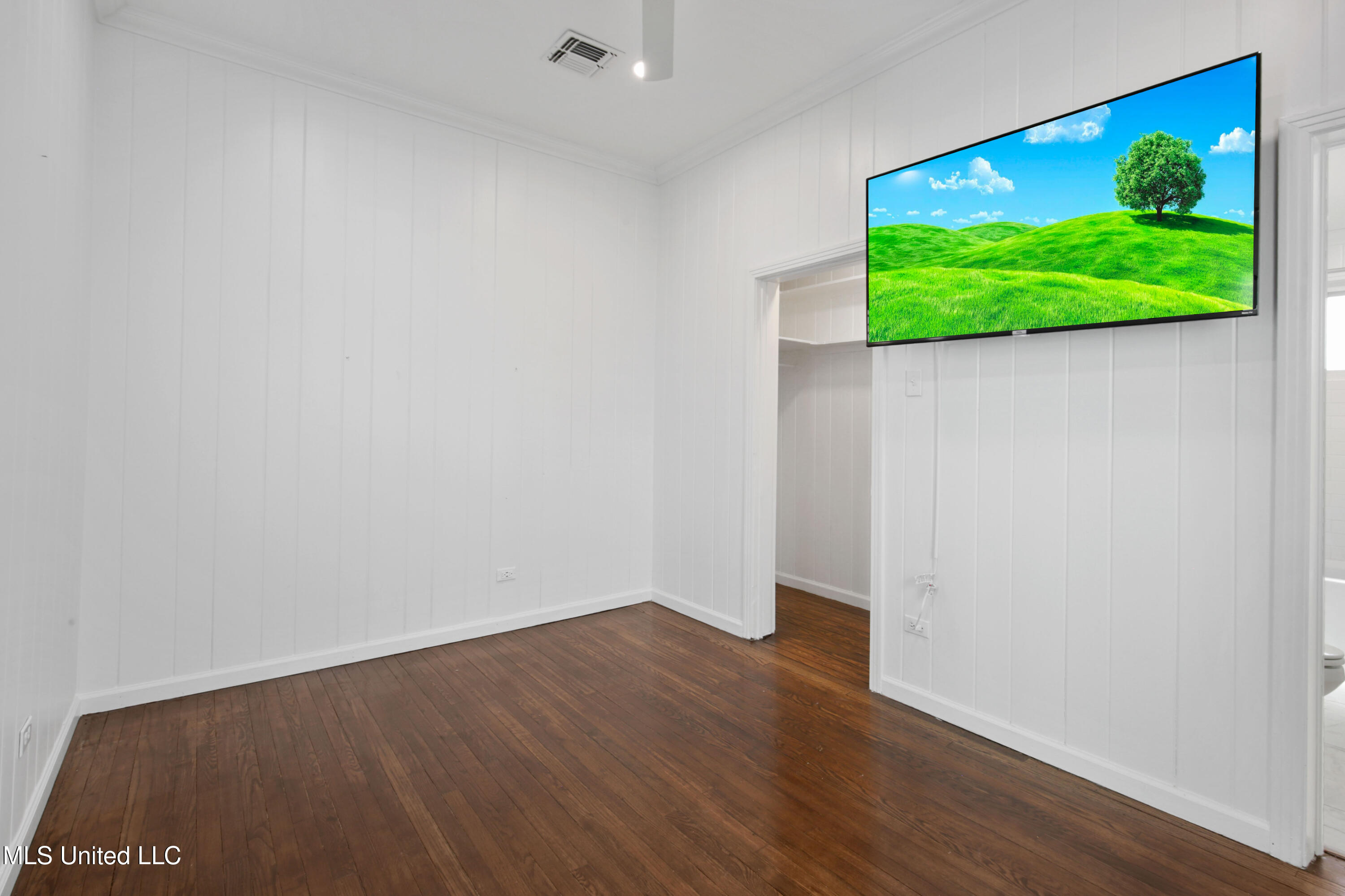 109 Court Street Property Photo 24