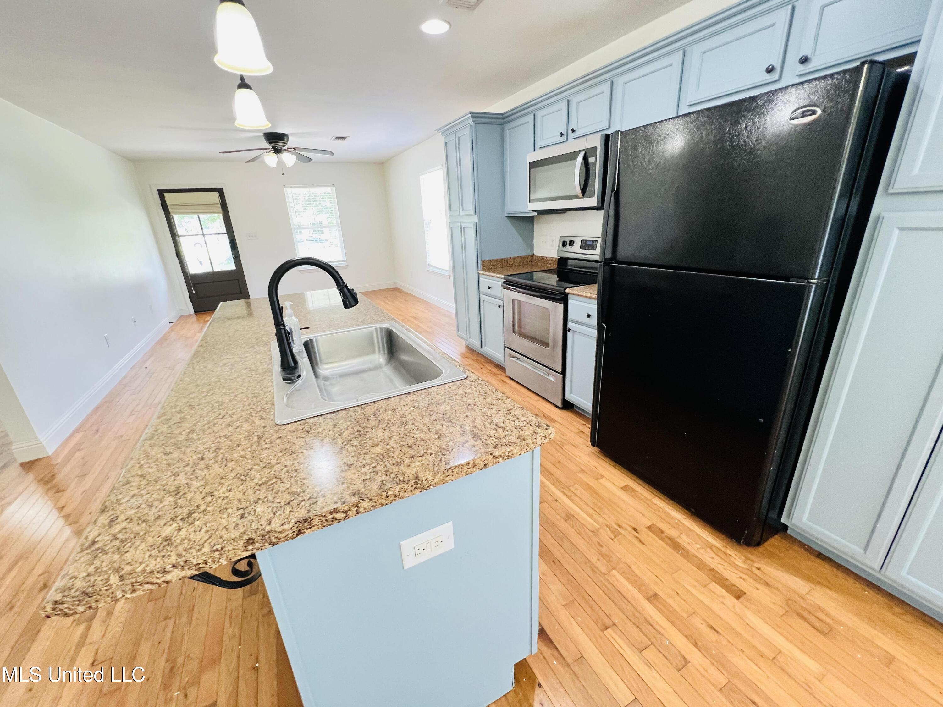 205 Jeff Davis Avenue Property Photo 6