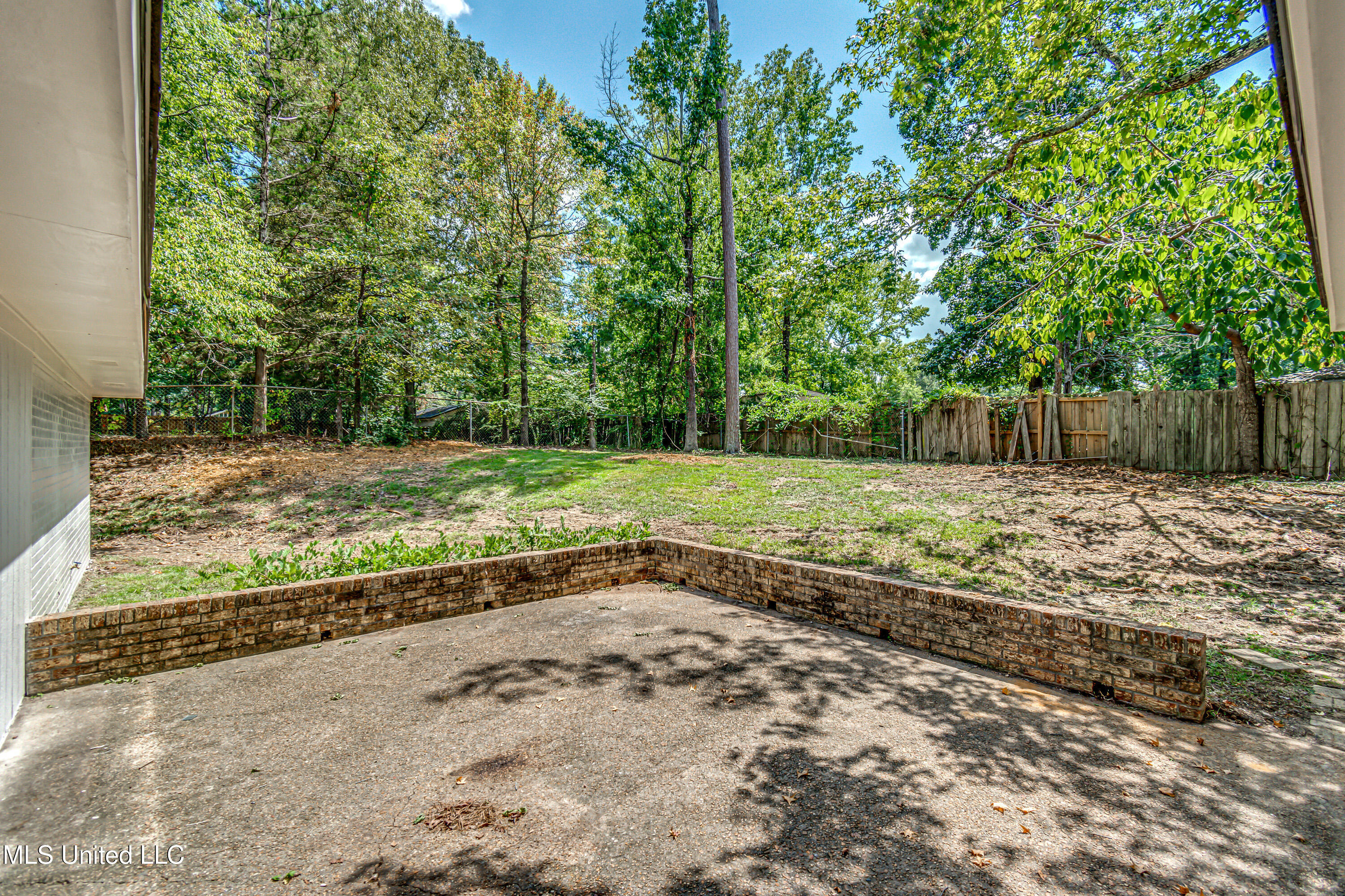 107 Woodgate Drive Property Photo 20