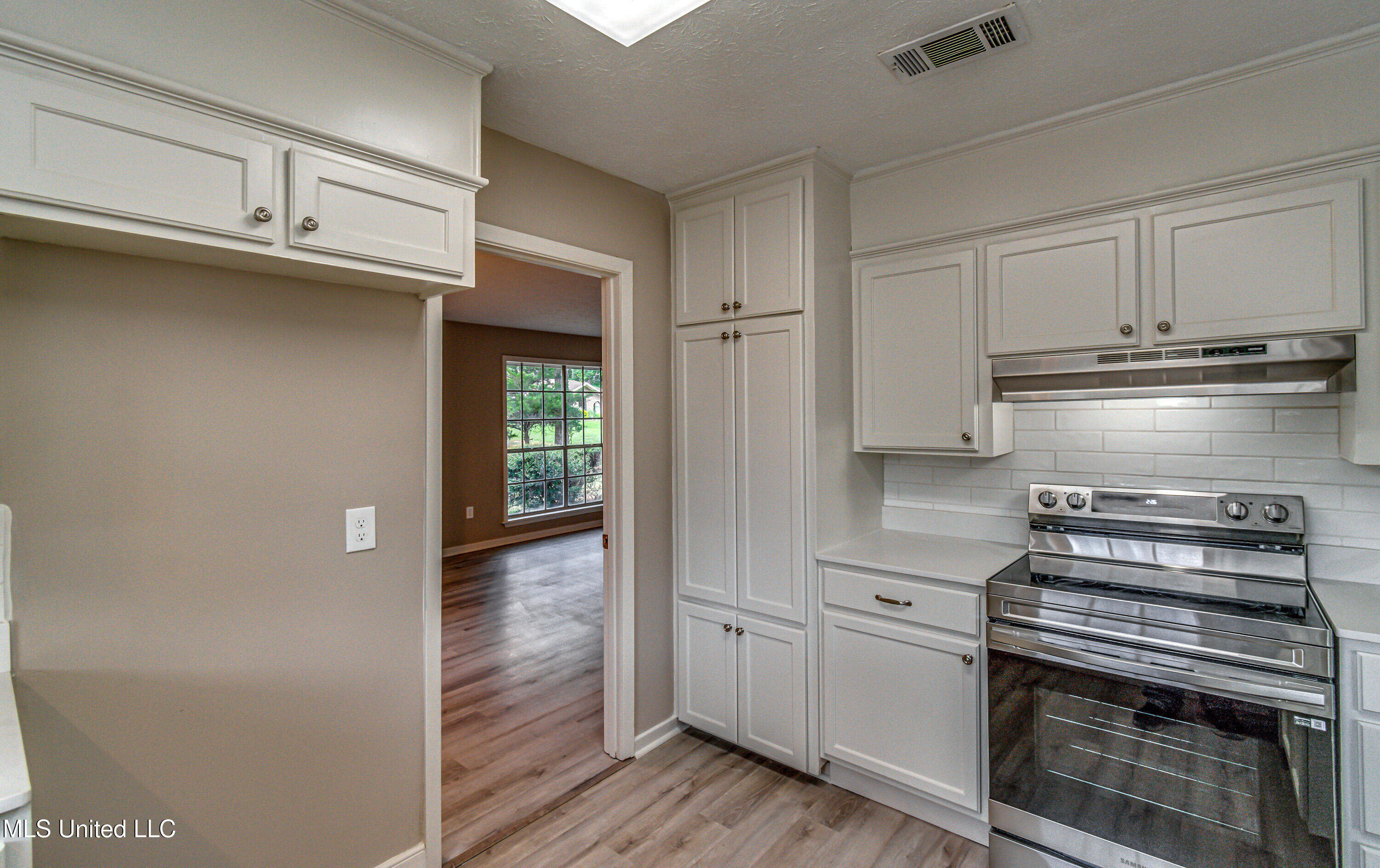 107 Woodgate Drive Property Photo 32