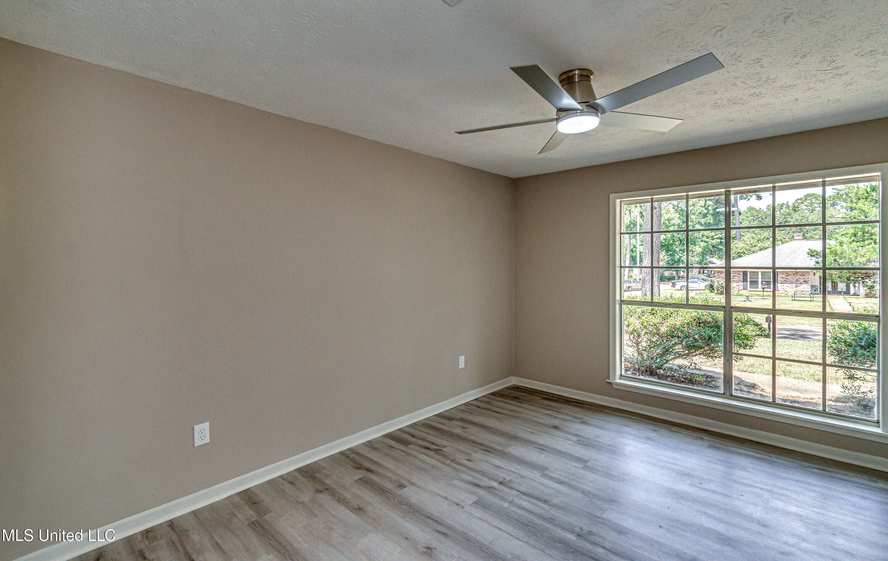 107 Woodgate Drive Property Photo 45