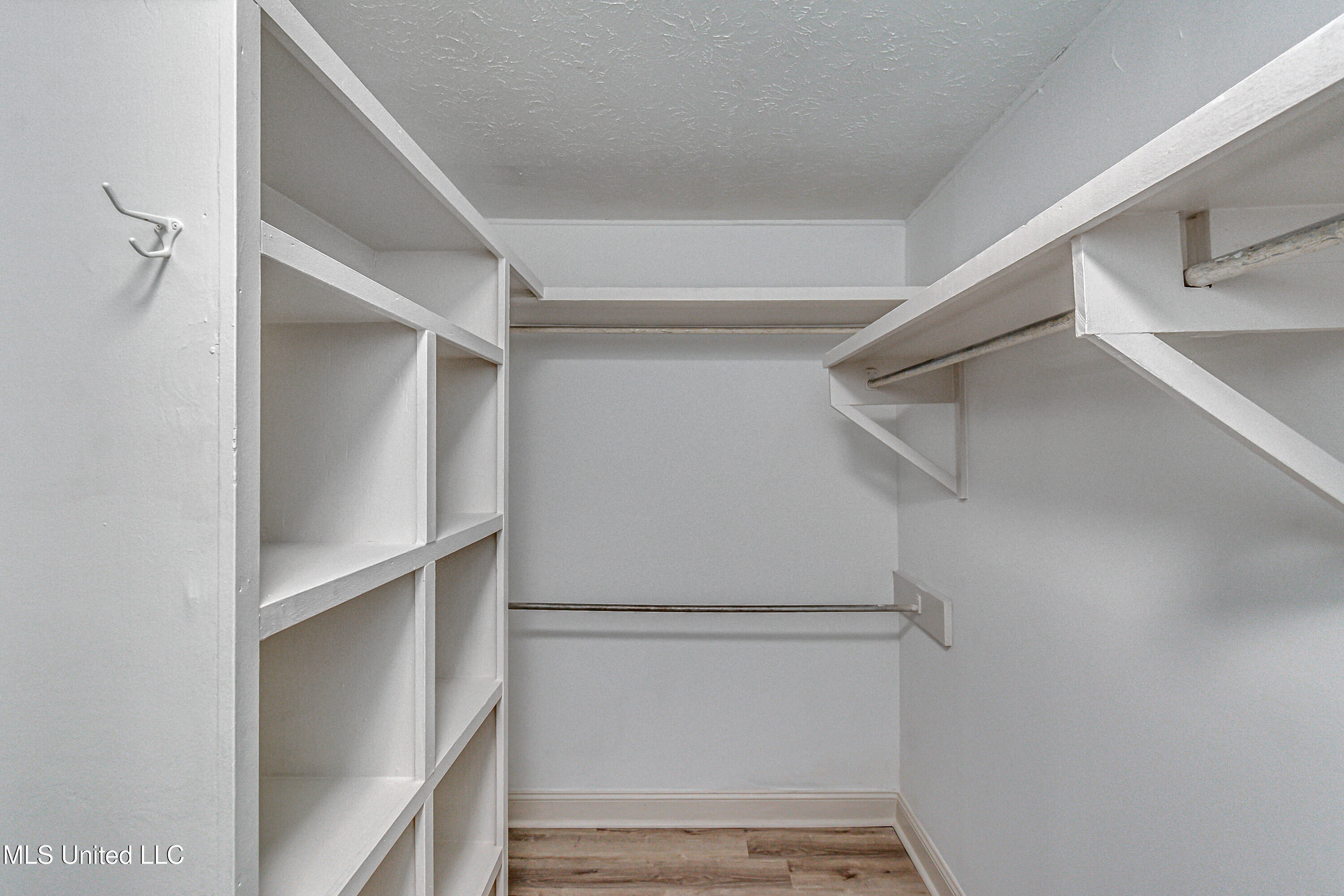 107 Woodgate Drive Property Photo 68