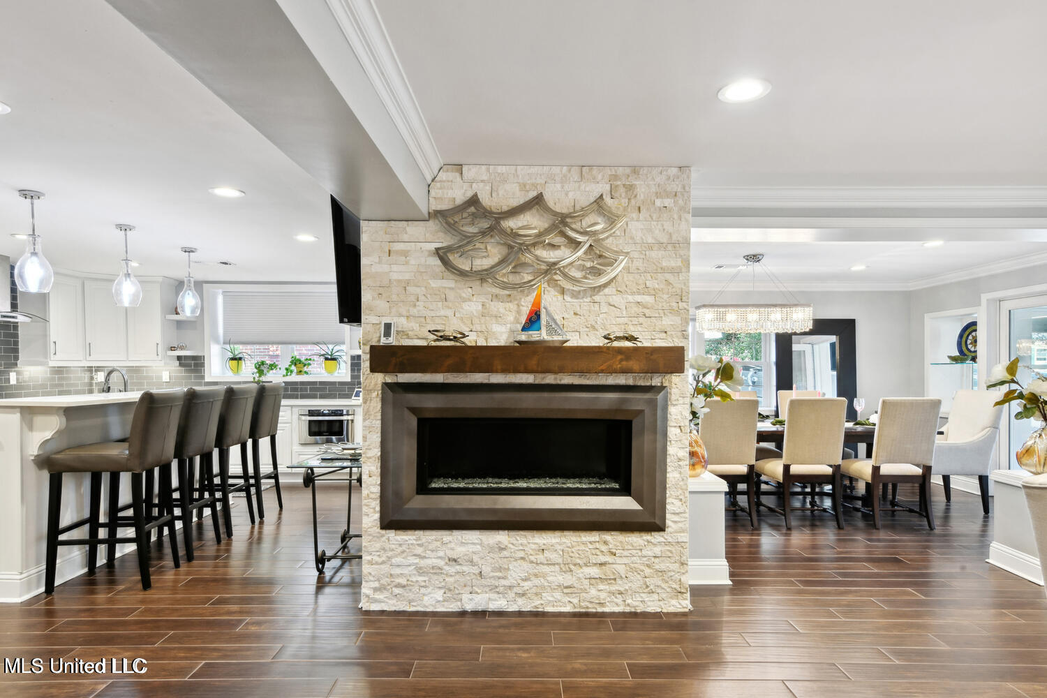 434 Saint John Street Property Photo 9