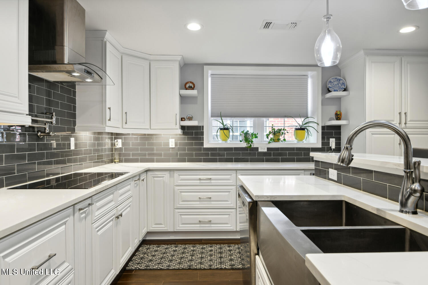 434 Saint John Street Property Photo 12