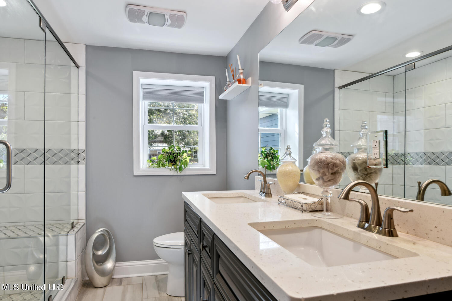 434 Saint John Street Property Photo 15