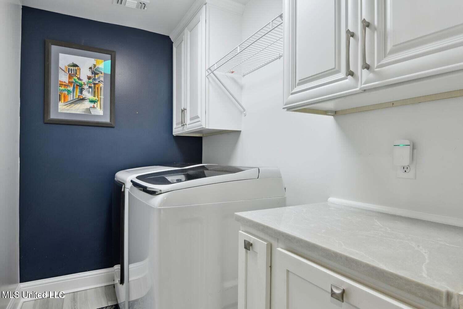 434 Saint John Street Property Photo 16