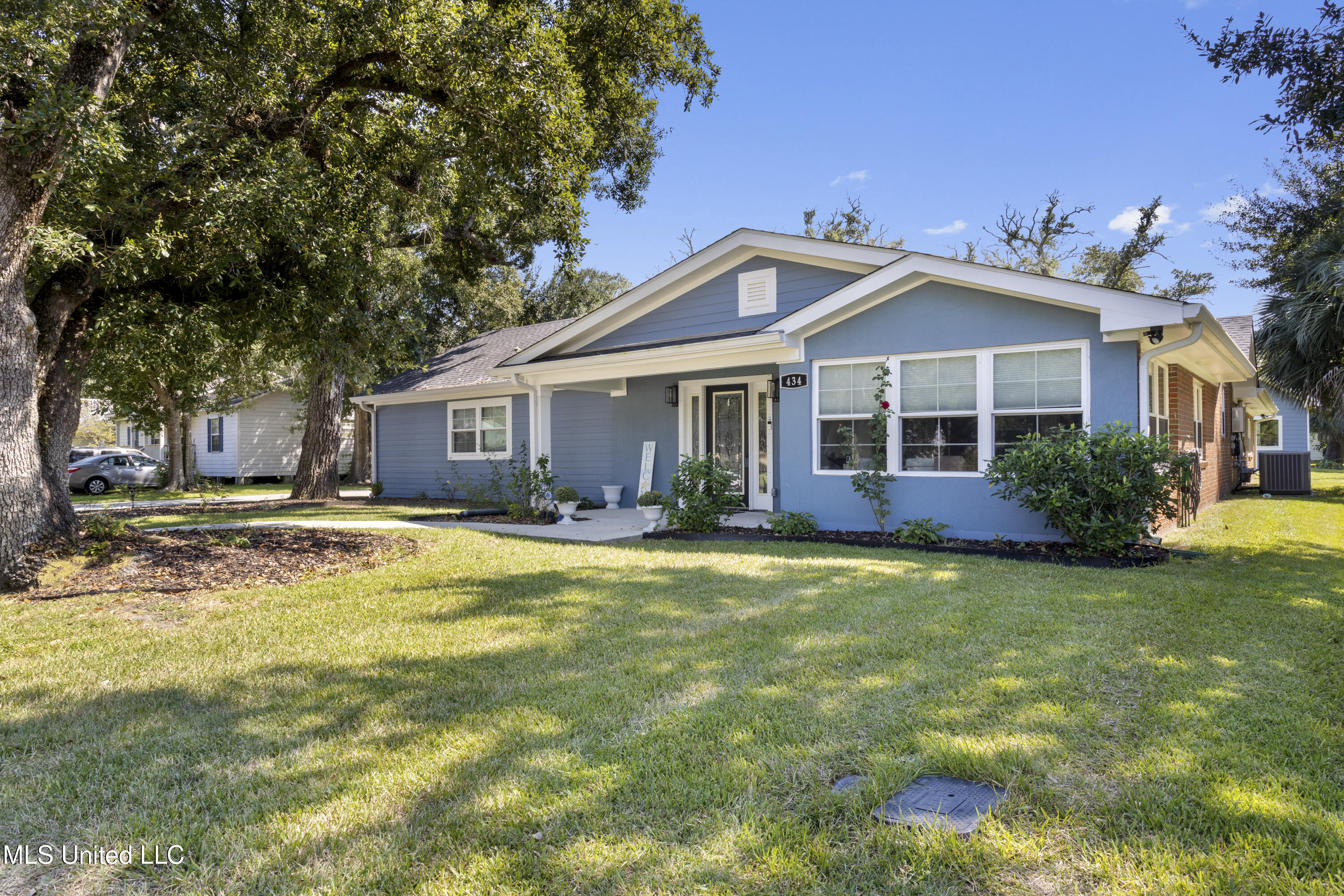 434 Saint John Street Property Photo 36