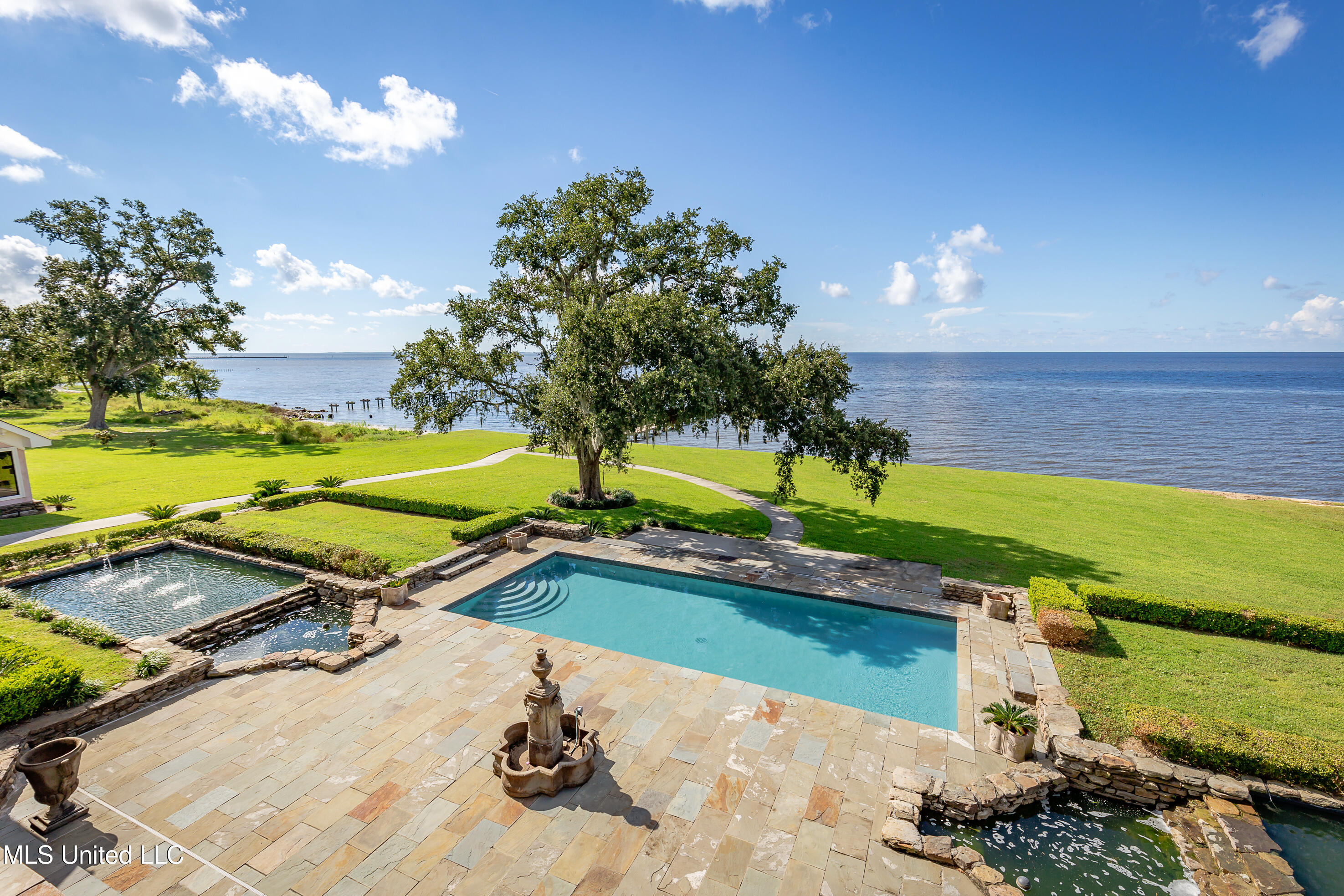 9783 Pointe Aux Chenes Road Property Photo 60