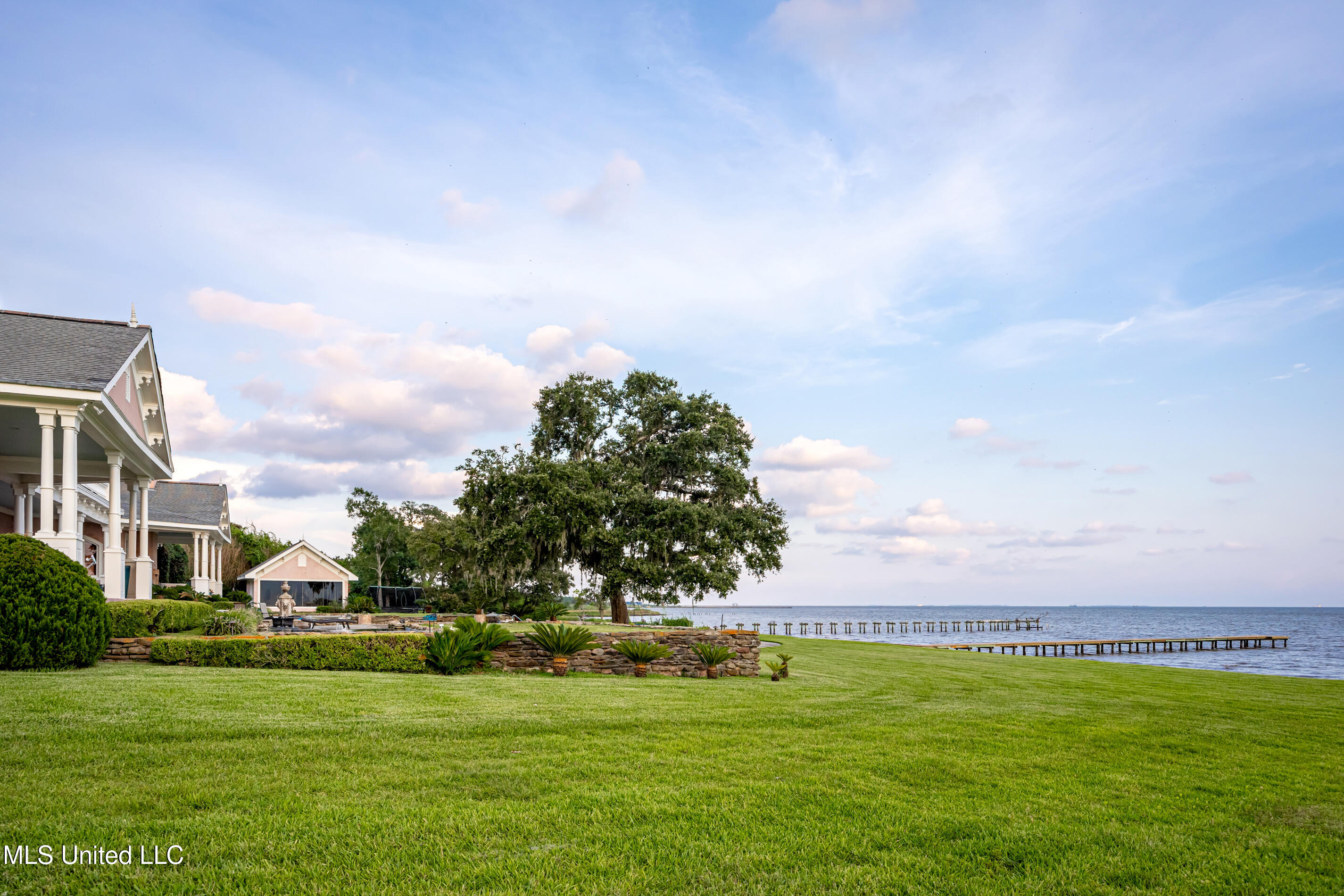 9783 Pointe Aux Chenes Road Property Photo 174