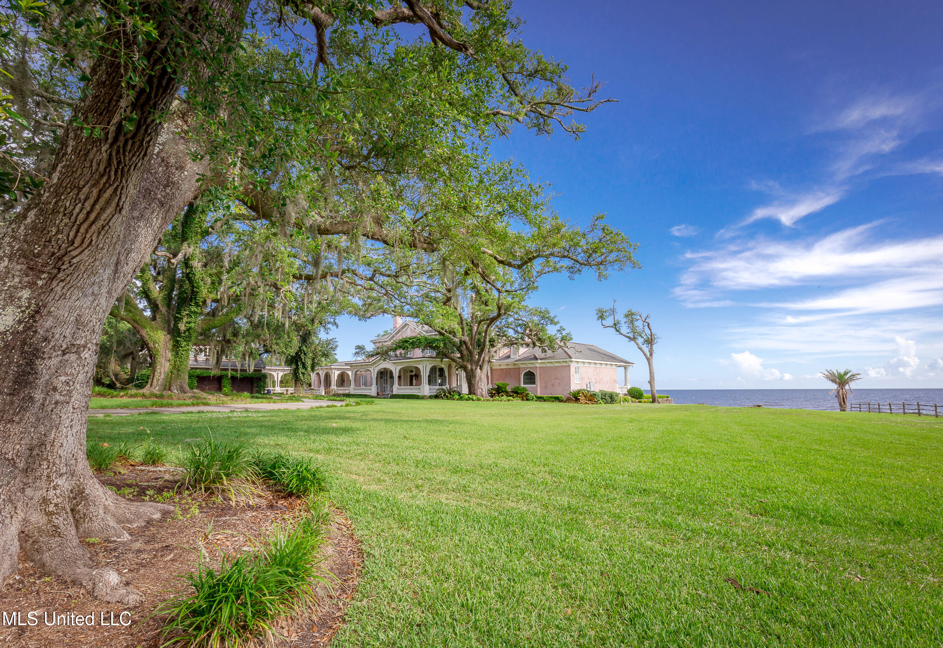 9783 Pointe Aux Chenes Road Property Photo 176