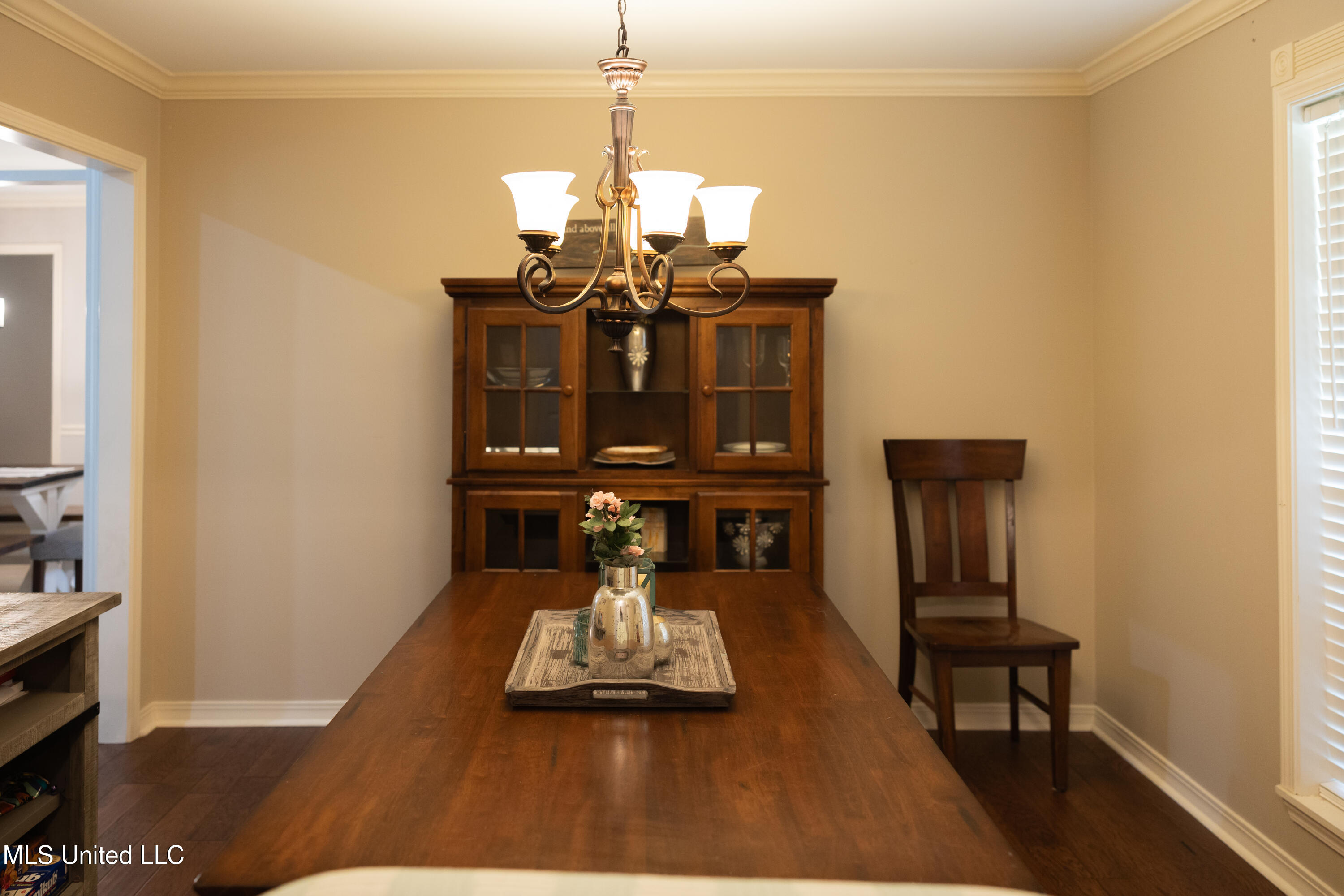 403 Bristol Avenue Property Photo 13