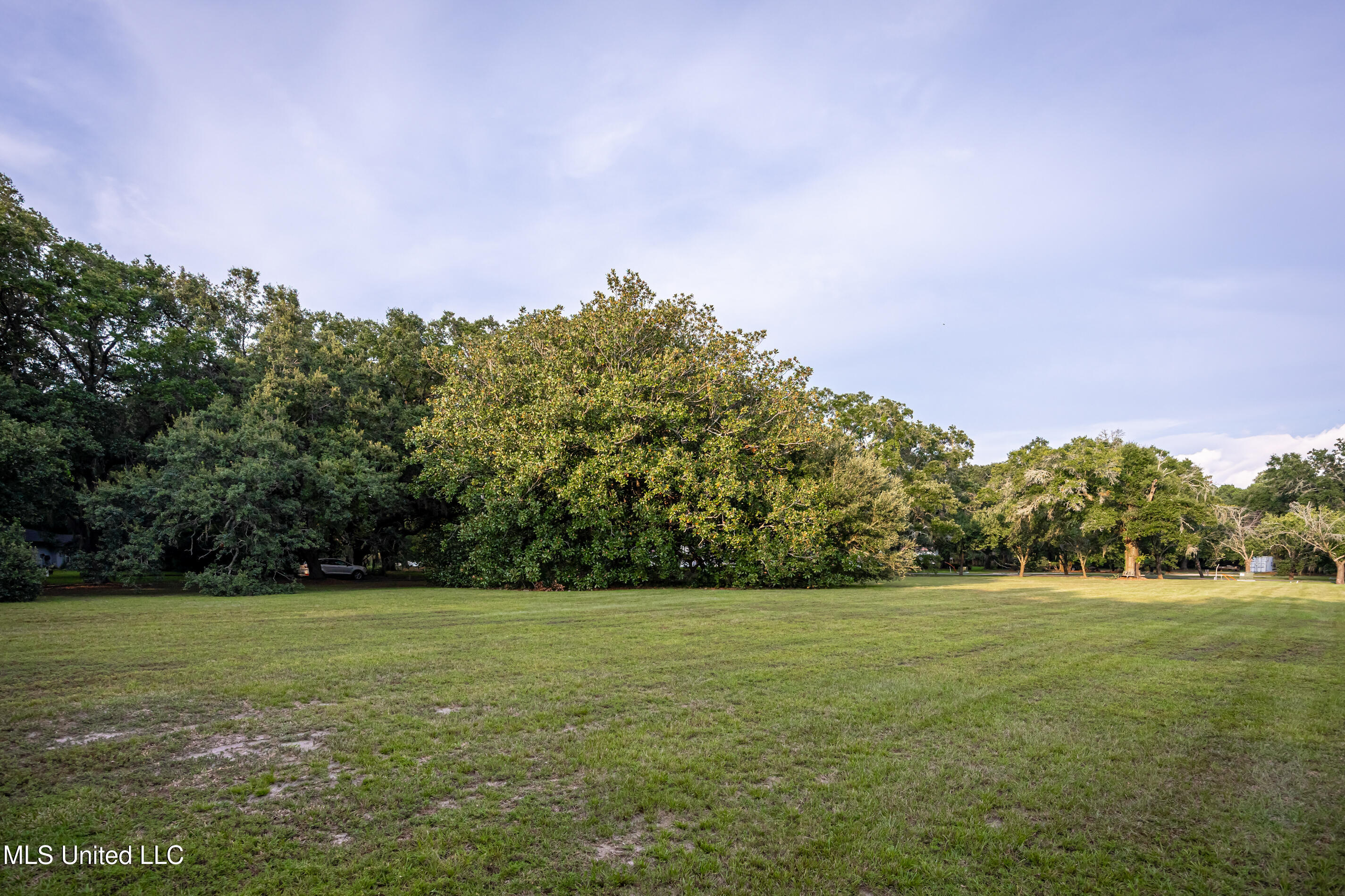 Lot 7 Pointe Aux Chenes Property Photo 7