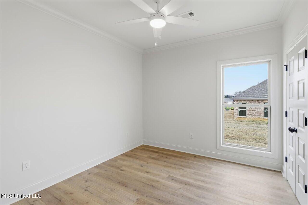 532 Baleigh Way Property Photo 22