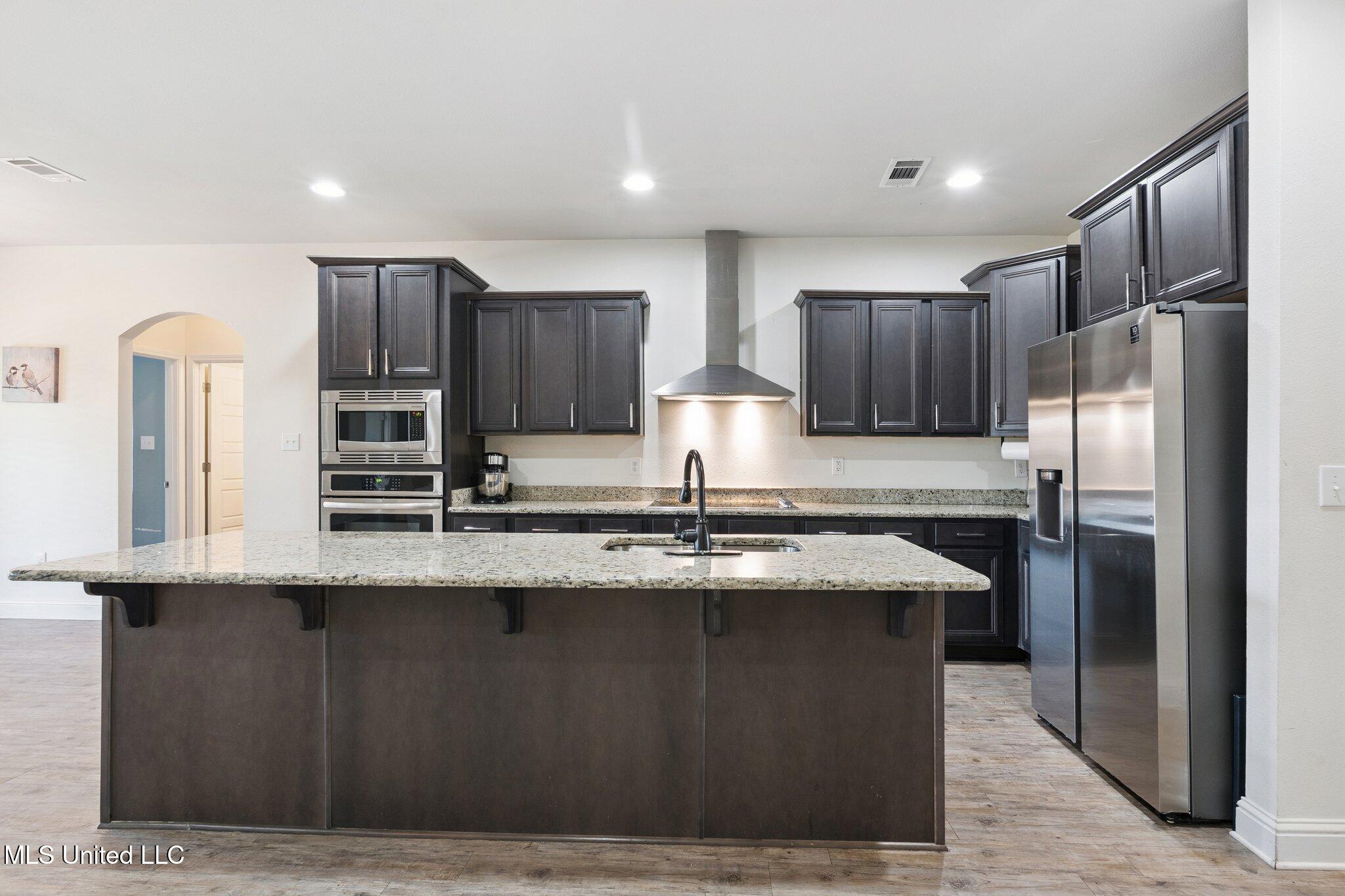 6678 Sugarcane Circle Property Photo 6