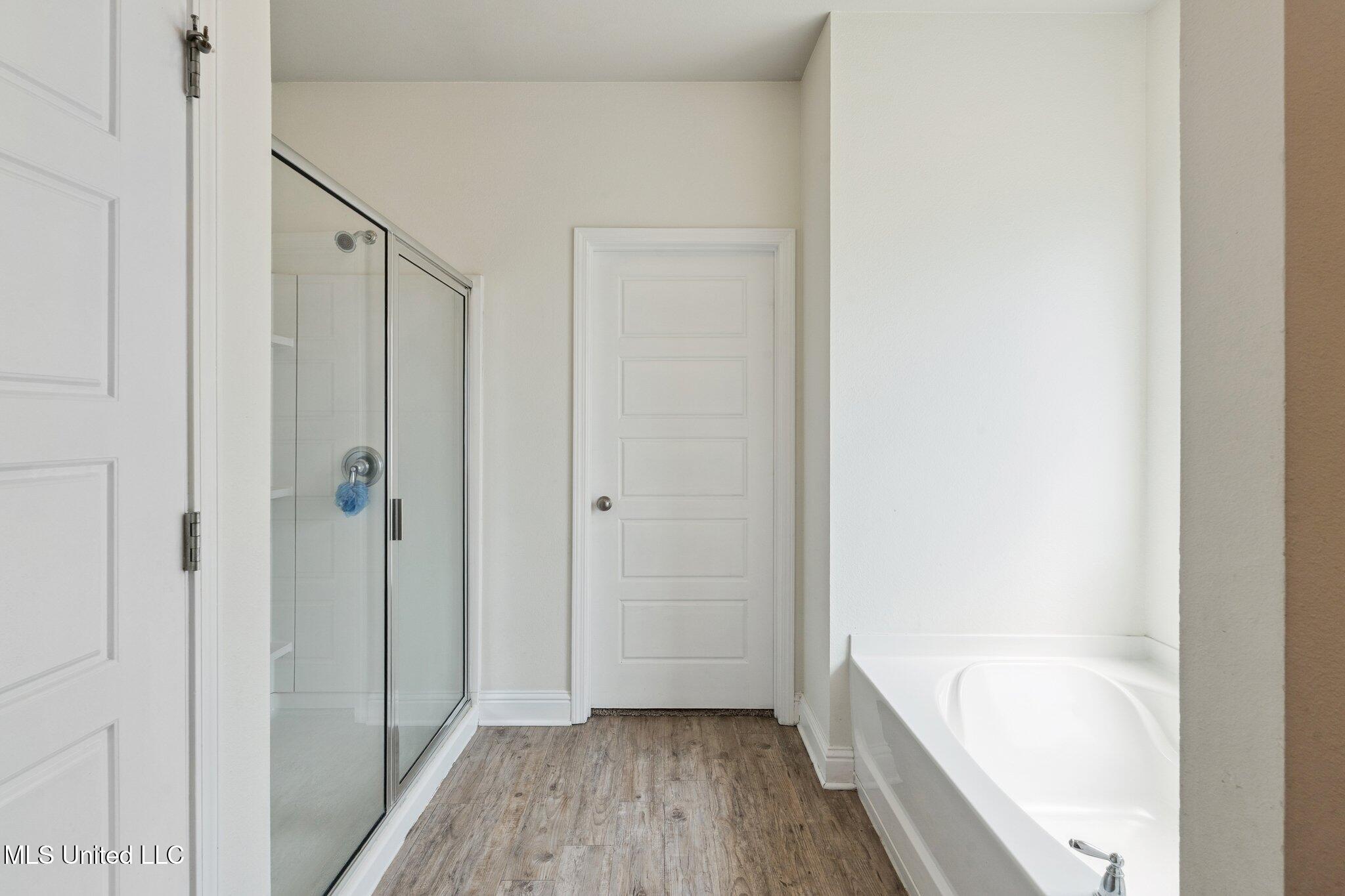 6678 Sugarcane Circle Property Photo 10