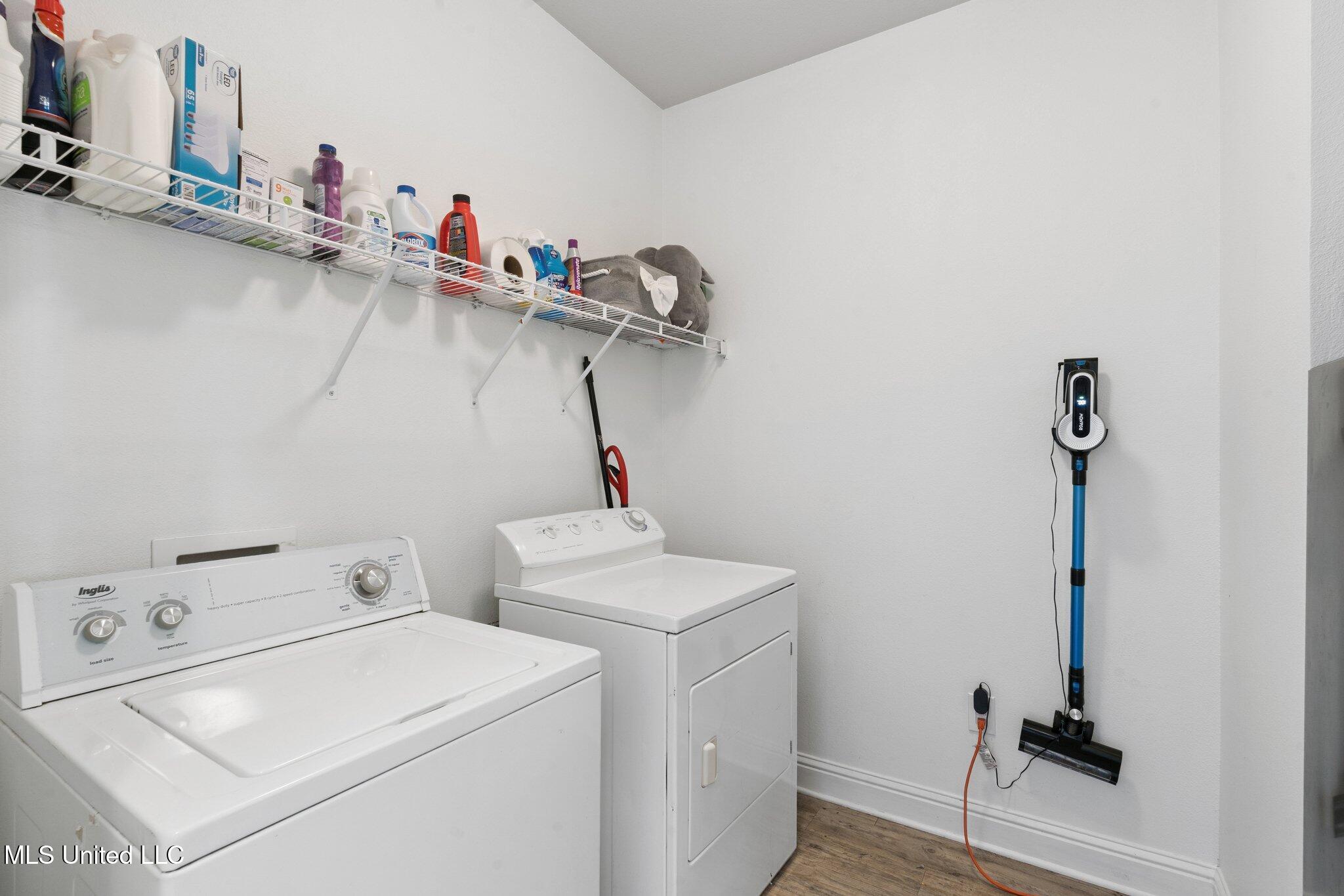 6678 Sugarcane Circle Property Photo 20