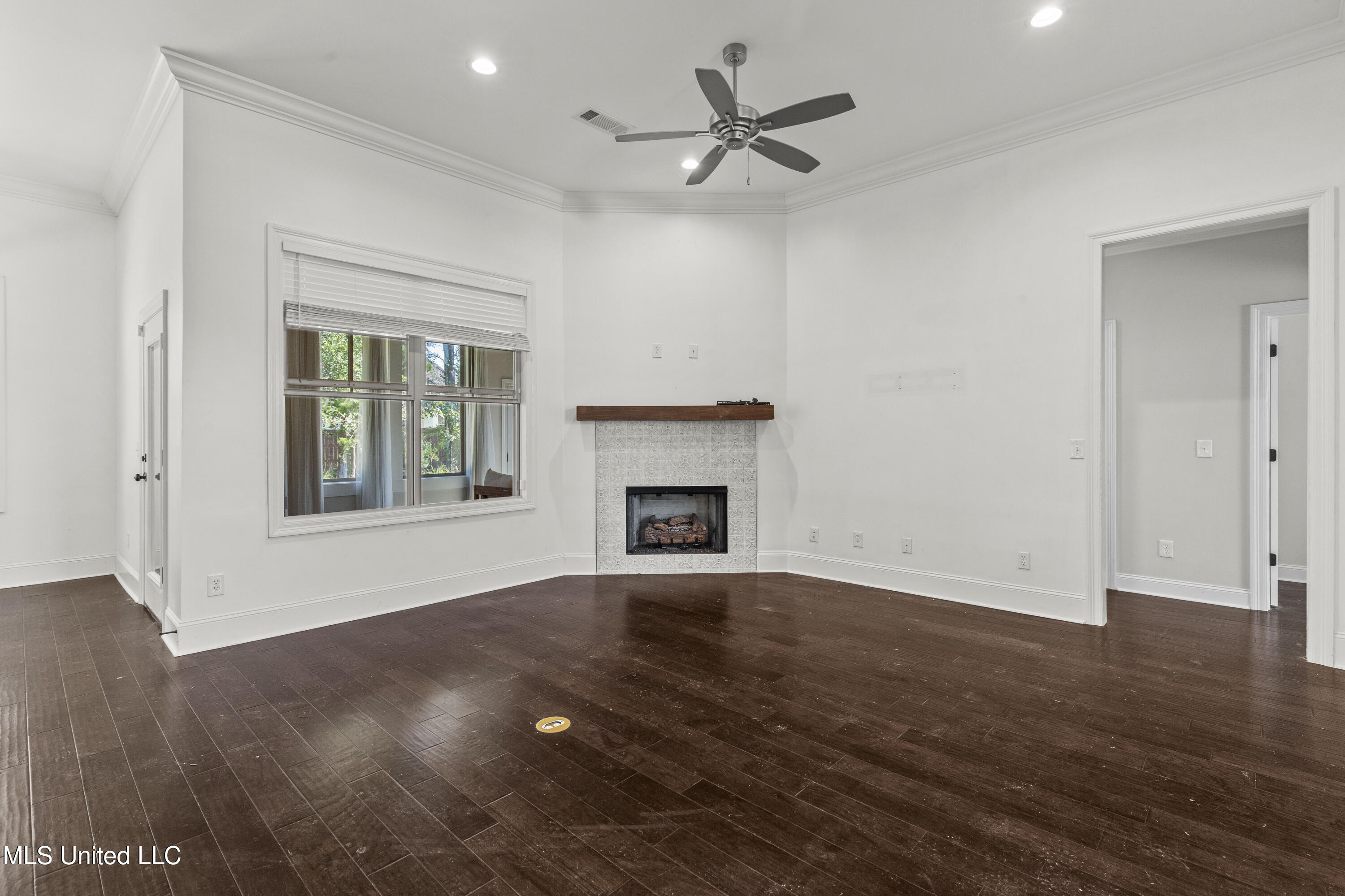 138 Shoreview Drive Property Photo 5