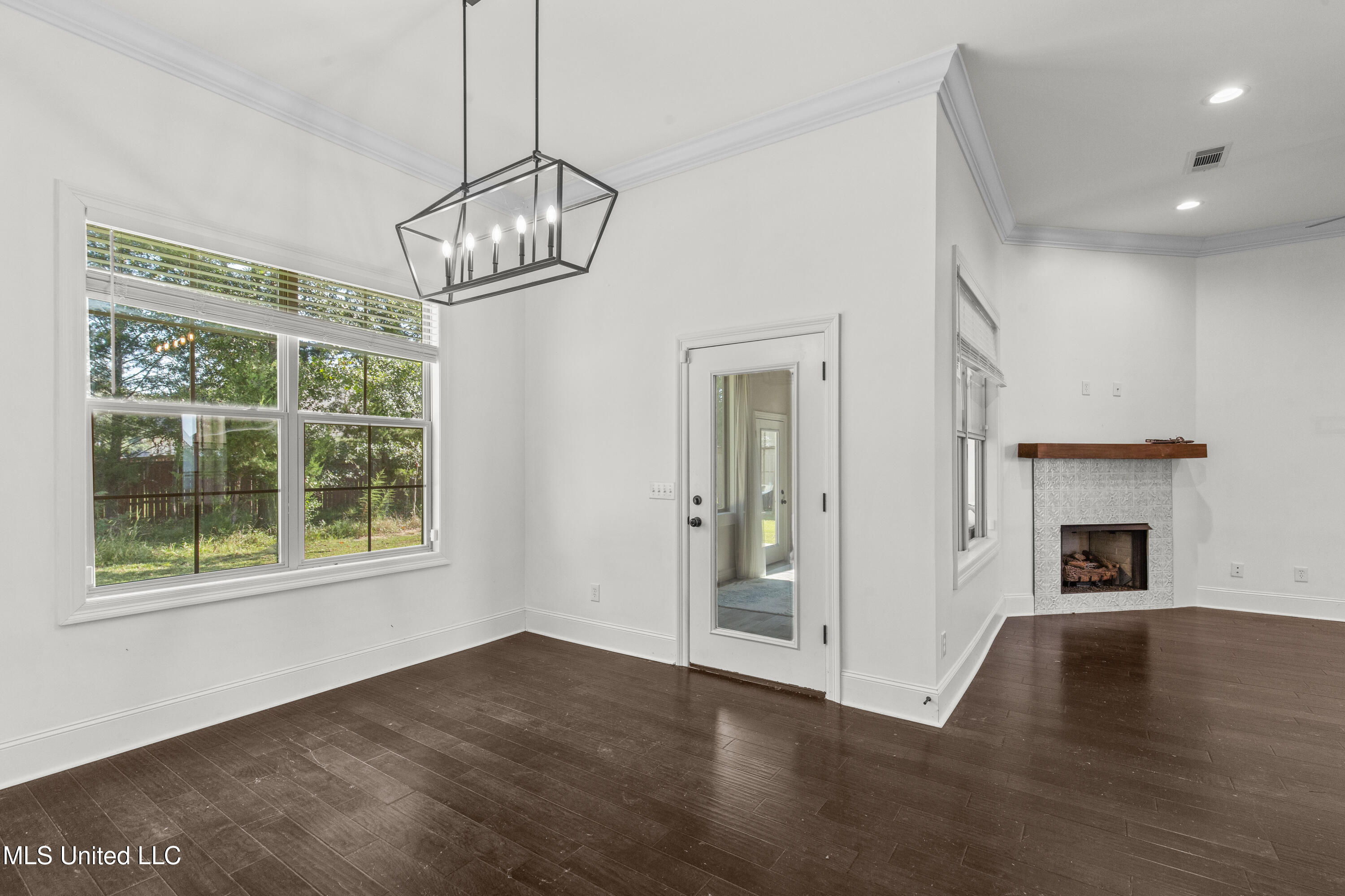 138 Shoreview Drive Property Photo 9