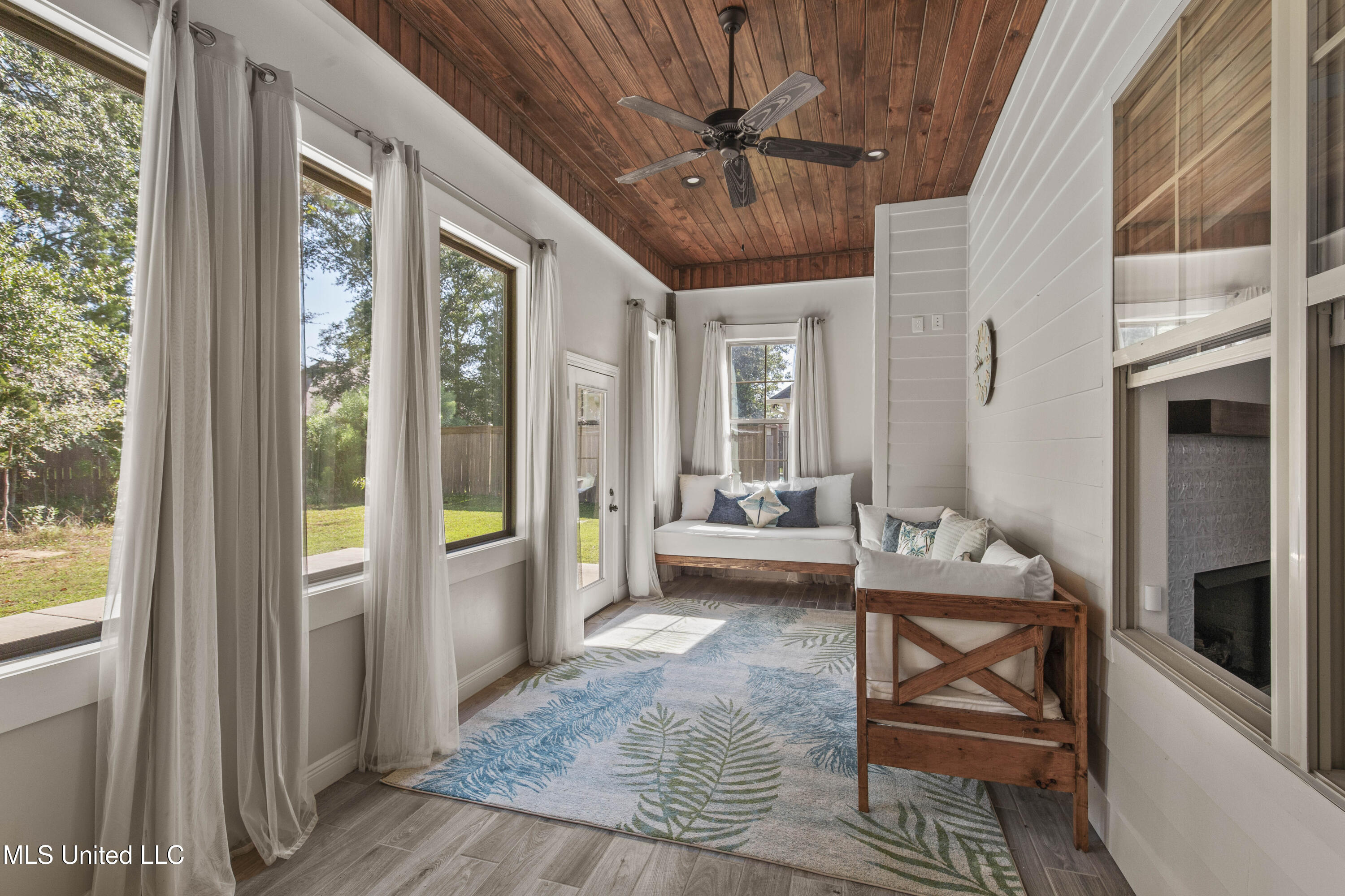 138 Shoreview Drive Property Photo 27