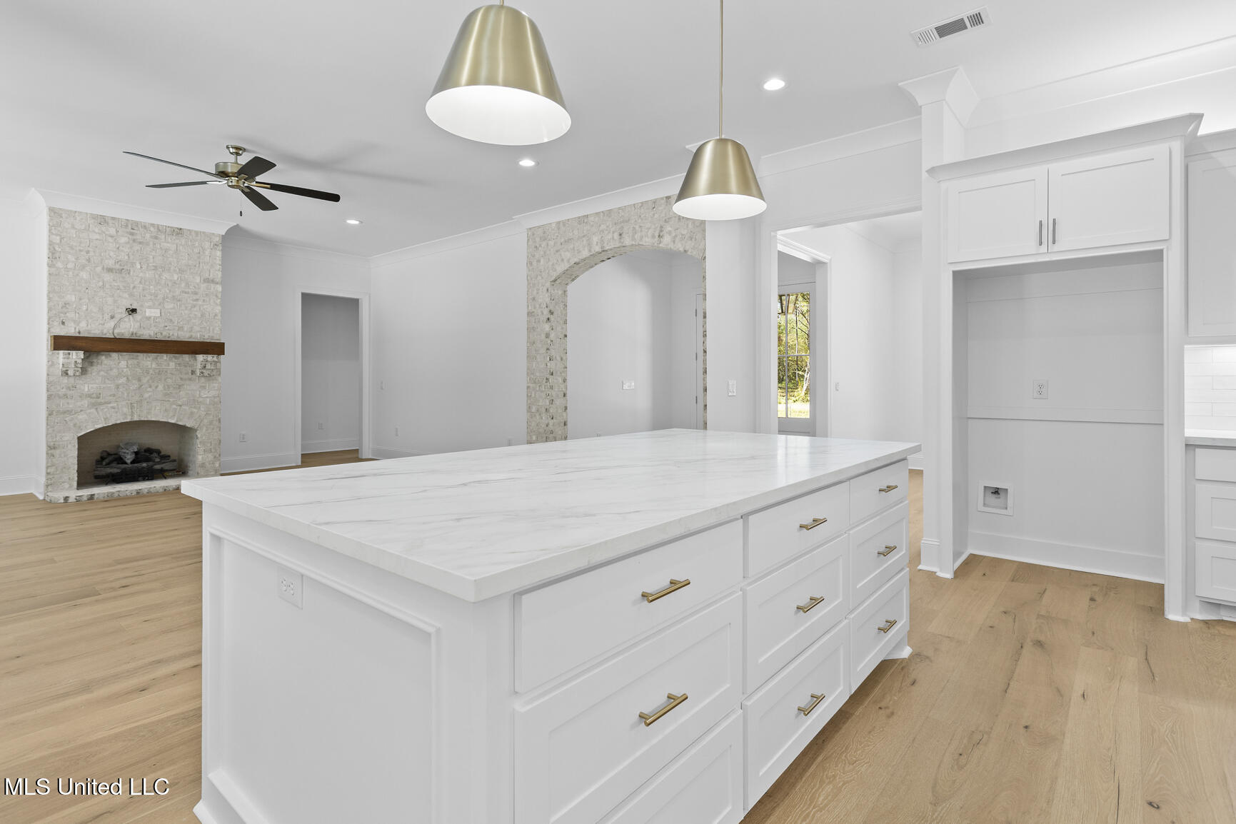 166 Hunters Cove Property Photo 12