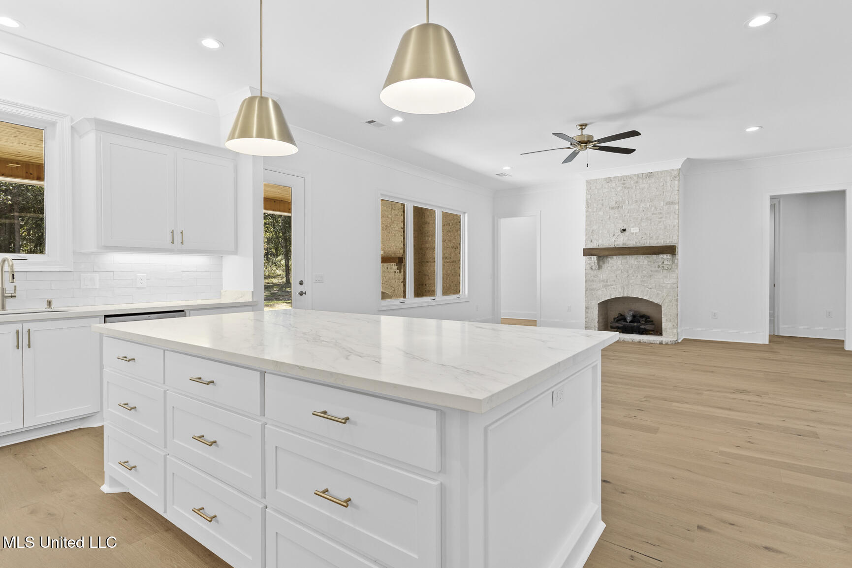 166 Hunters Cove Property Photo 14