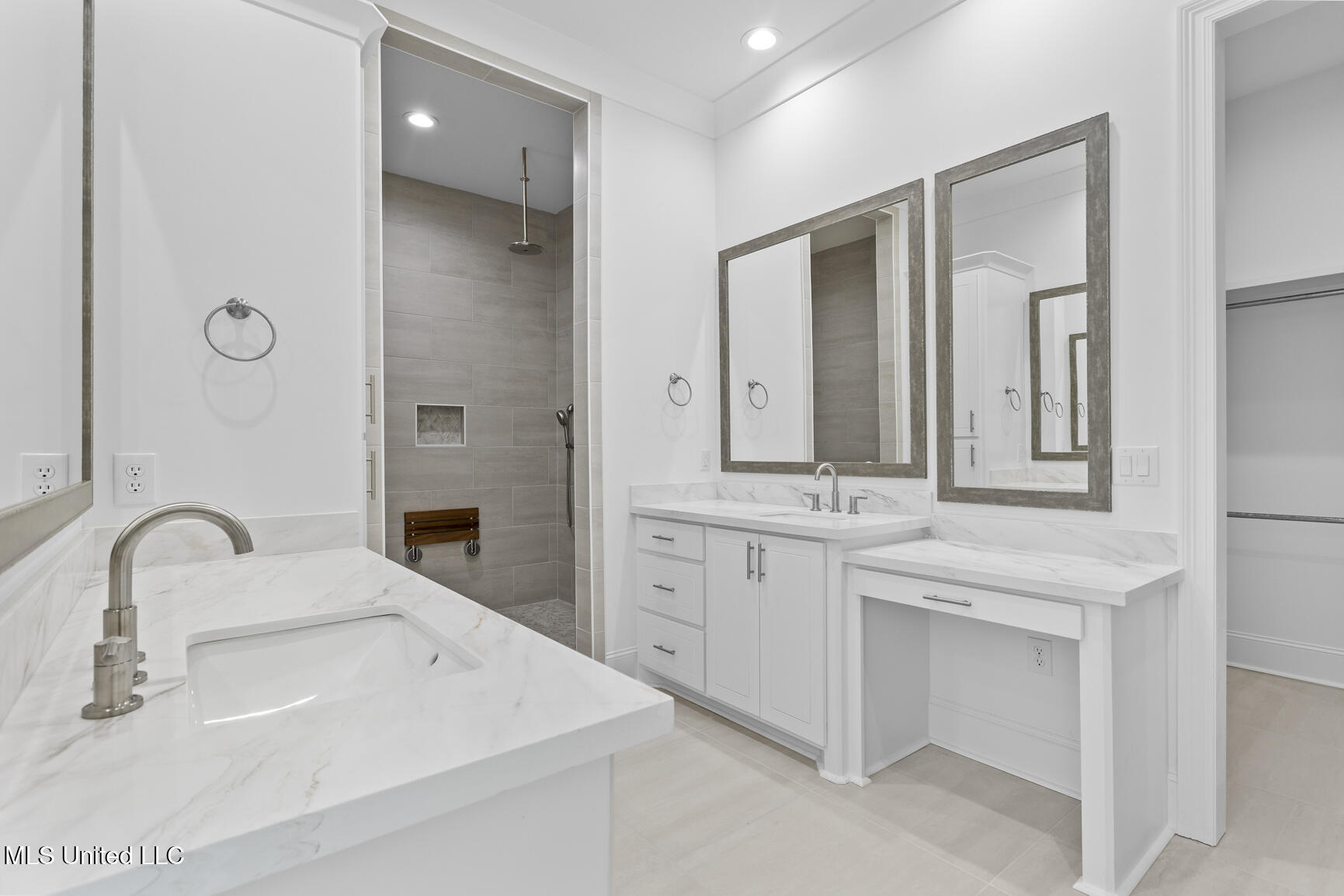 166 Hunters Cove Property Photo 22