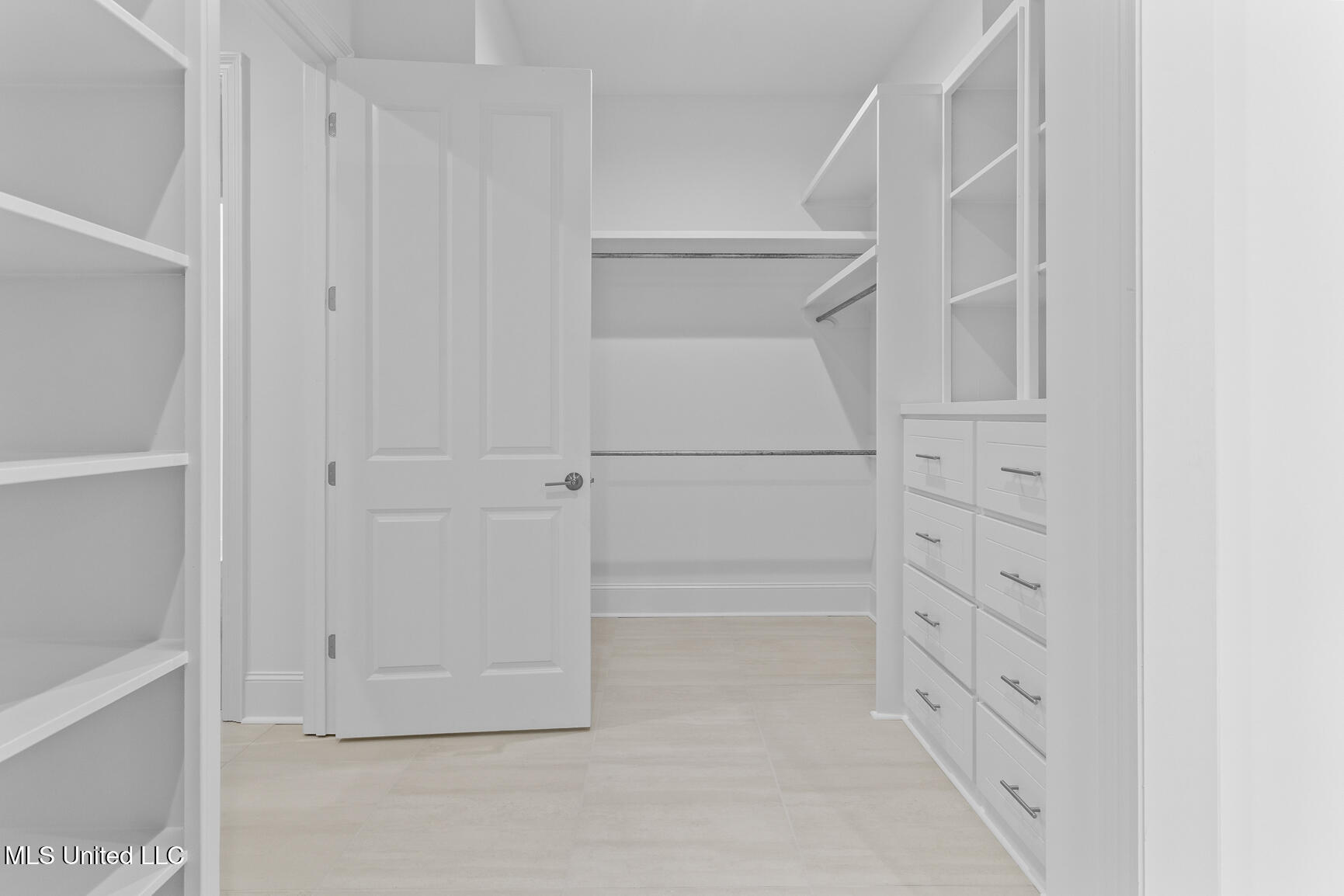 166 Hunters Cove Property Photo 26