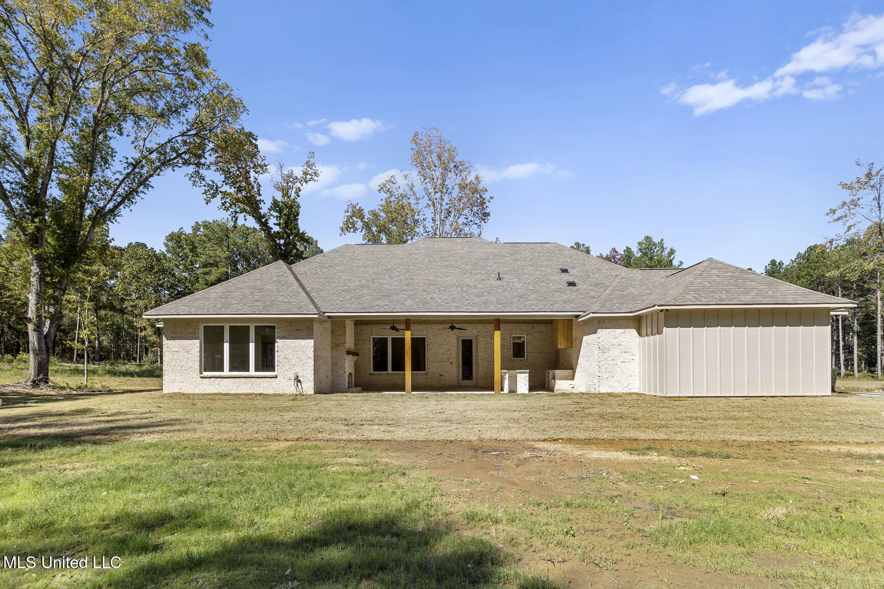 166 Hunters Cove Property Photo 34