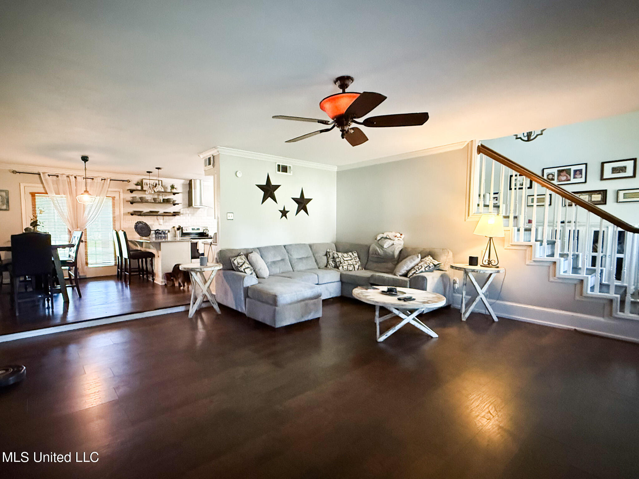 5630 Ahuli Place Property Photo 3