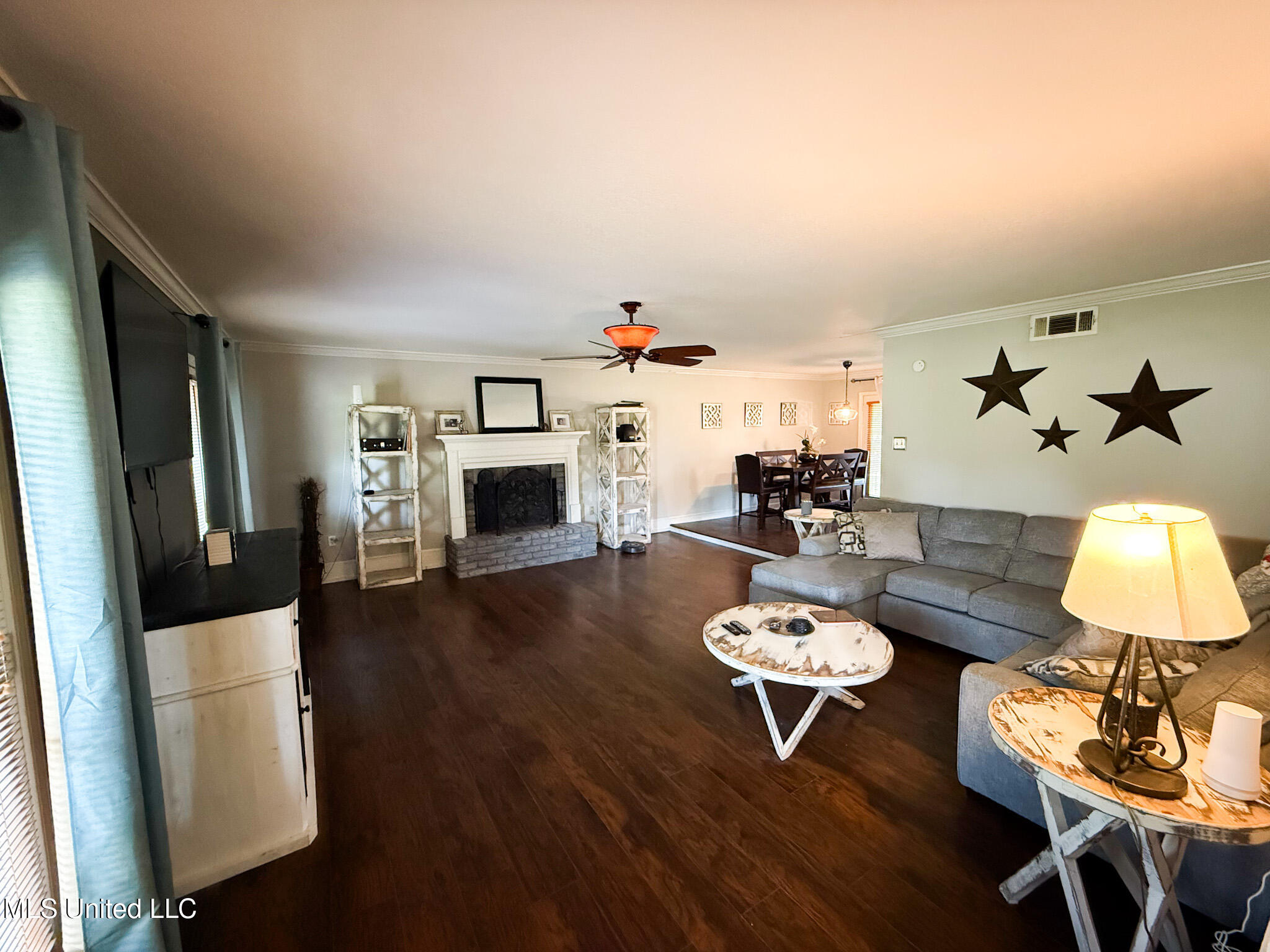 5630 Ahuli Place Property Photo 4