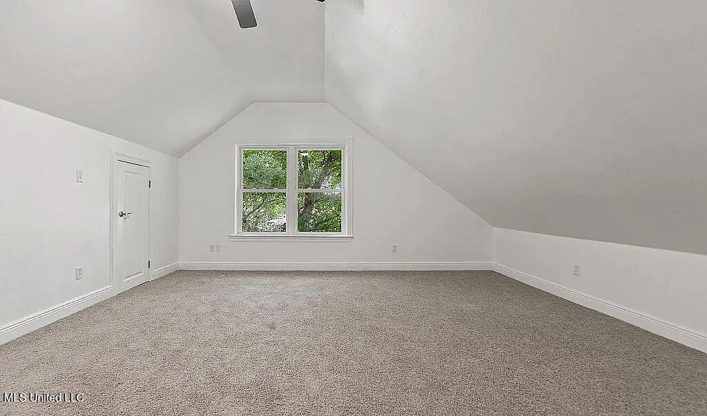 233 Henley Place Property Photo 16