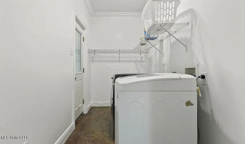 233 Henley Place Property Photo 24