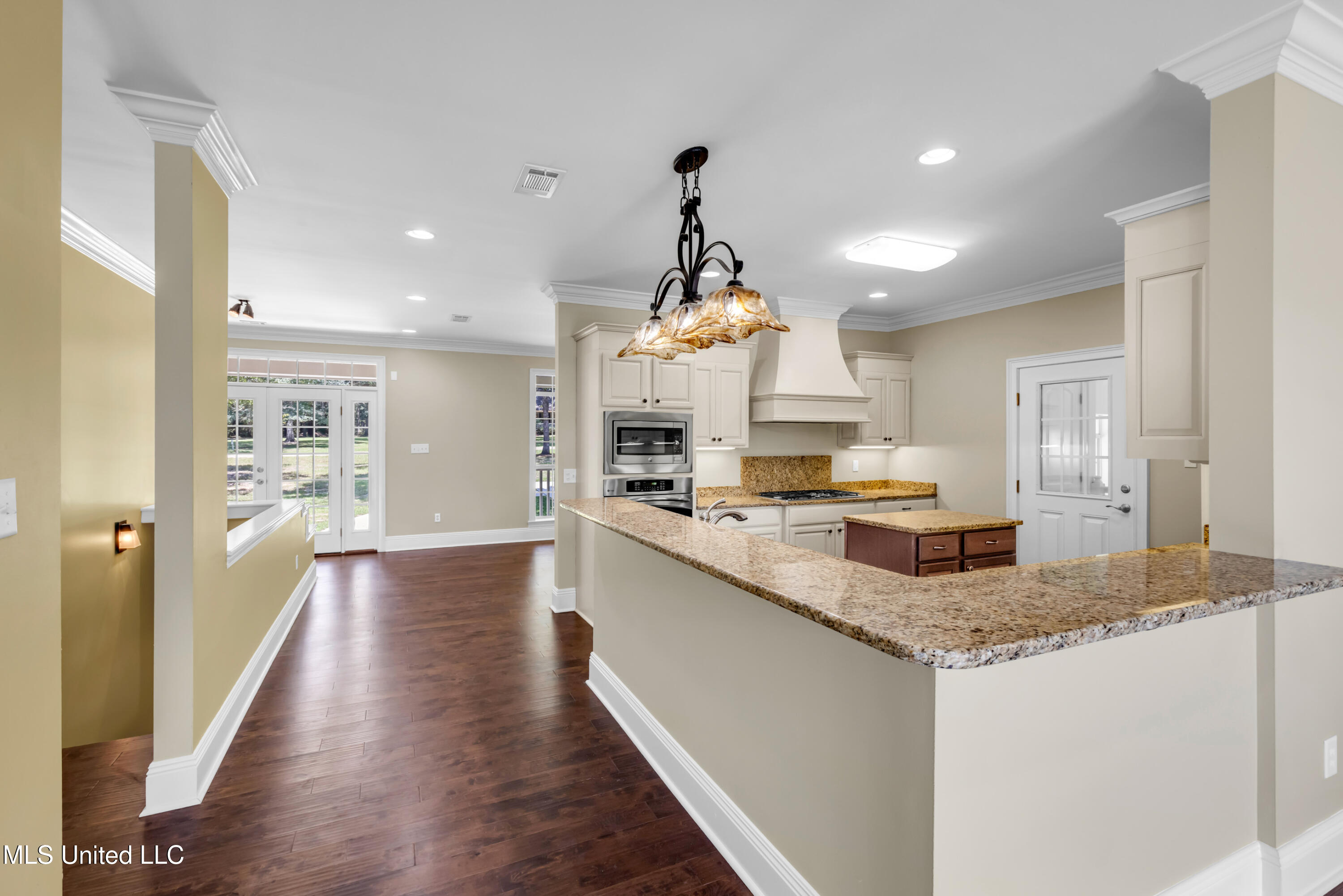 2913 Holden Drive Property Photo 15