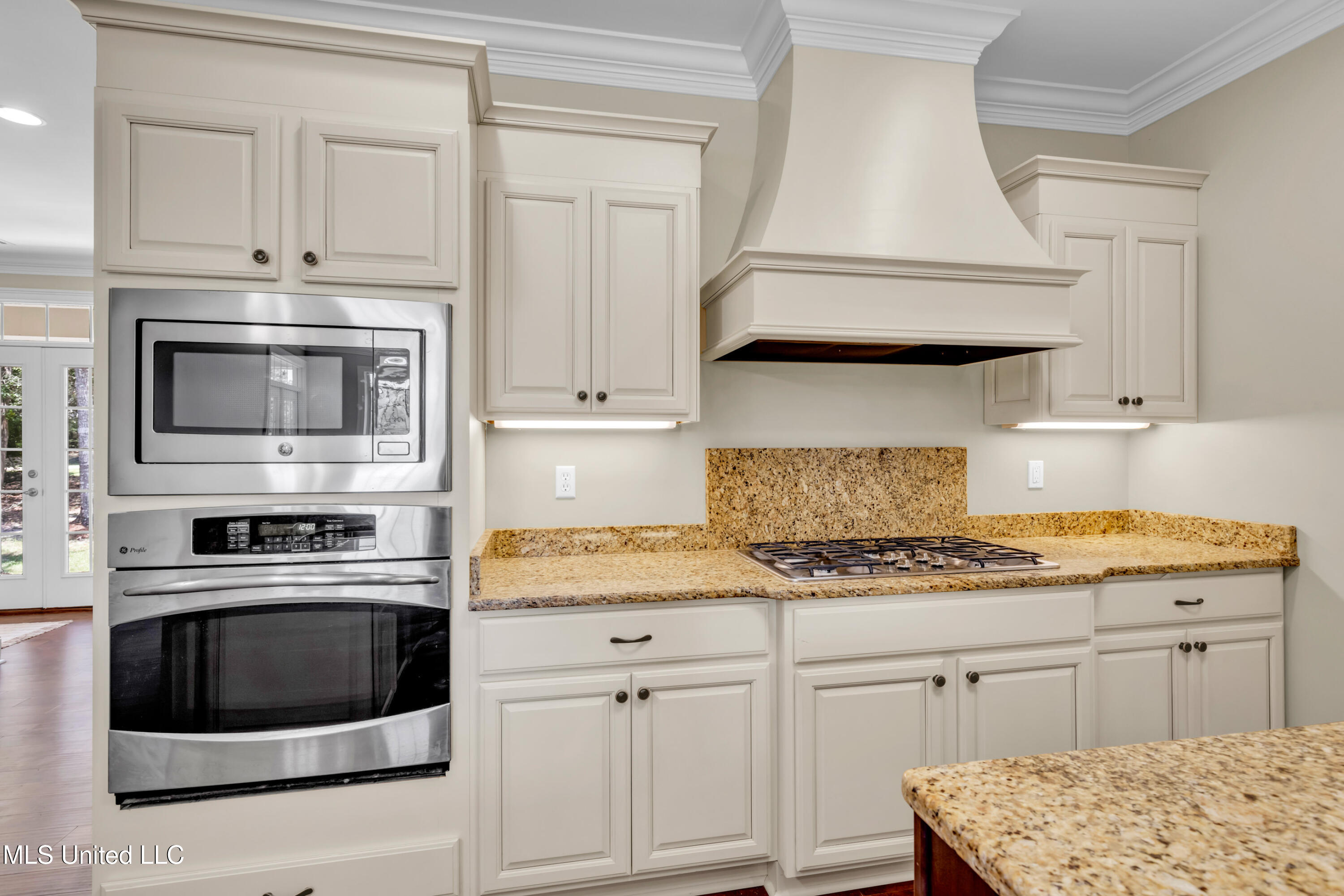 2913 Holden Drive Property Photo 20